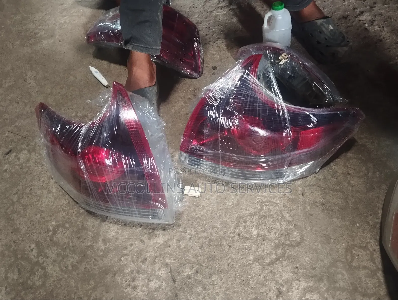 Venza 2014 Rear Back Light