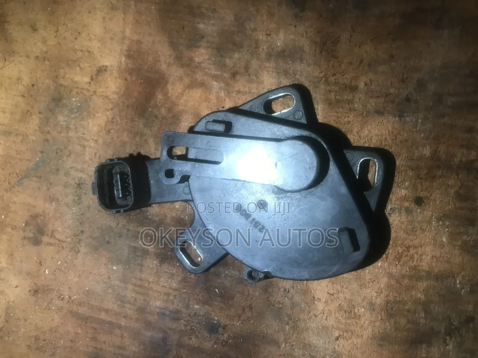 Gearbox Selector Switch Sensor for Nissan Rogue 2006-2010 Model