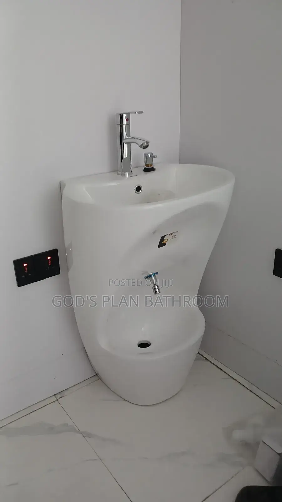 Standing Basin With Leg Wash Basin
