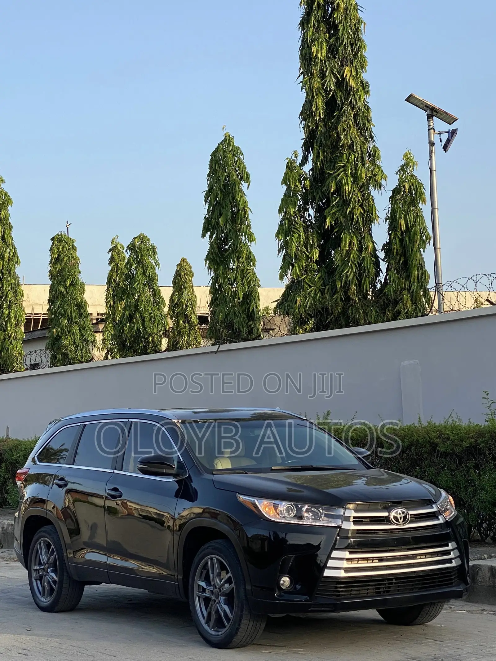 Toyota Highlander XLE 4dr SUV AWD (3.5L 6cyl 6A) 2014 Black