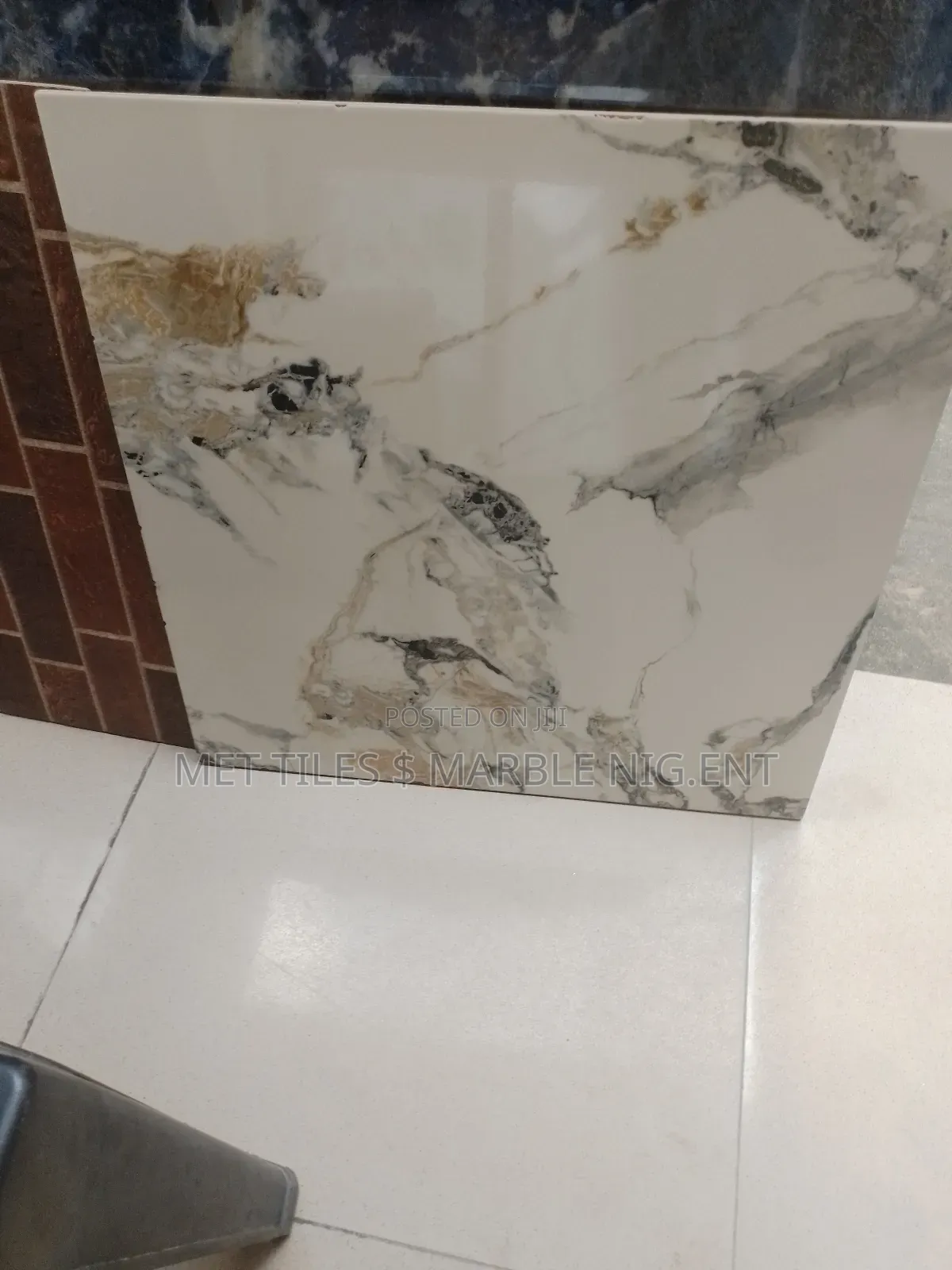 Newly Glaze Tiles