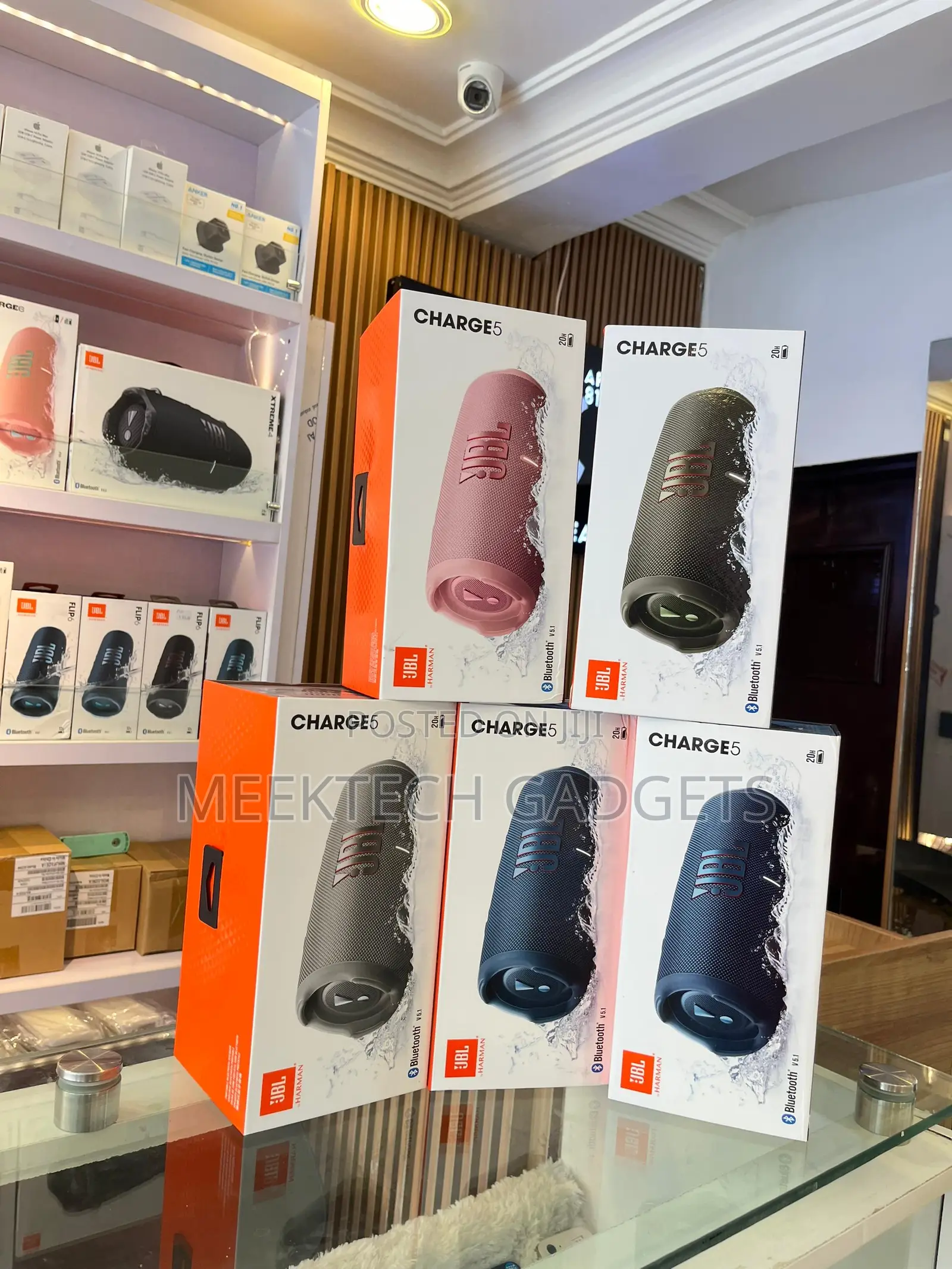 JBL Charge 5 Speaker