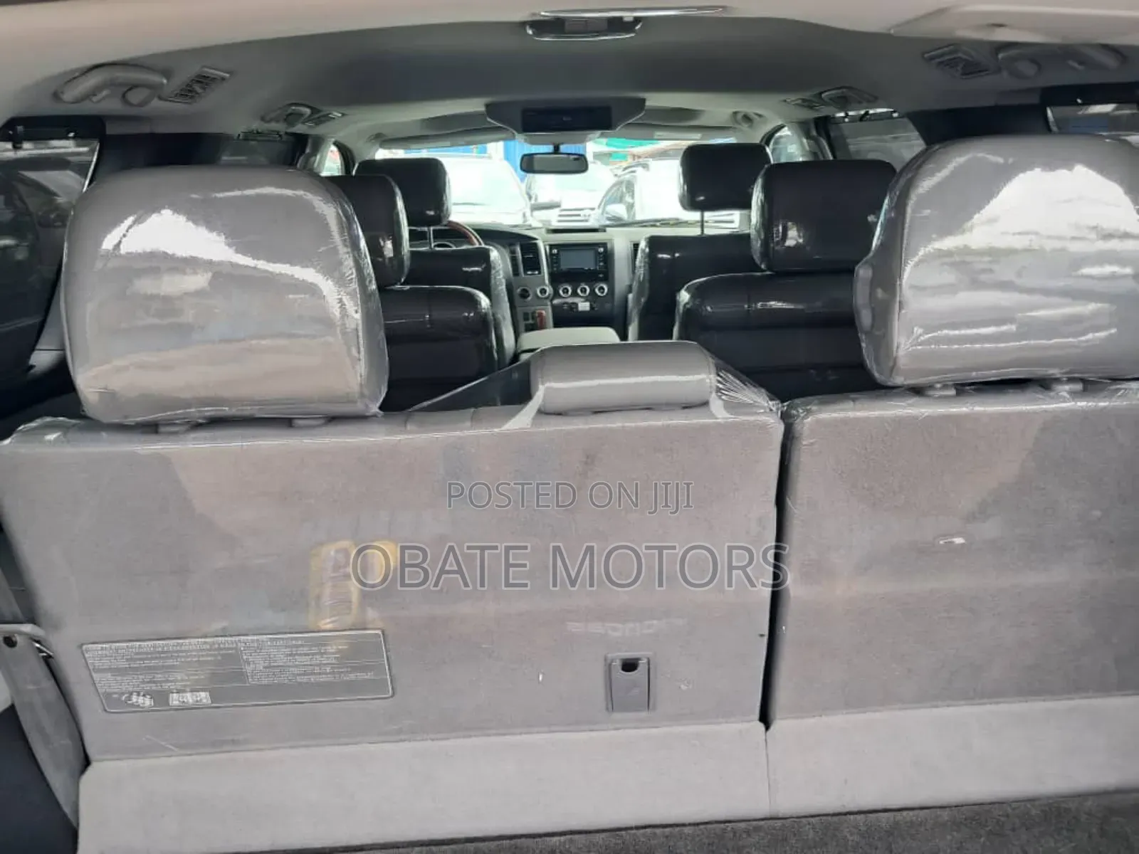 Toyota Sequoia Platinum 4x4 2018 Black