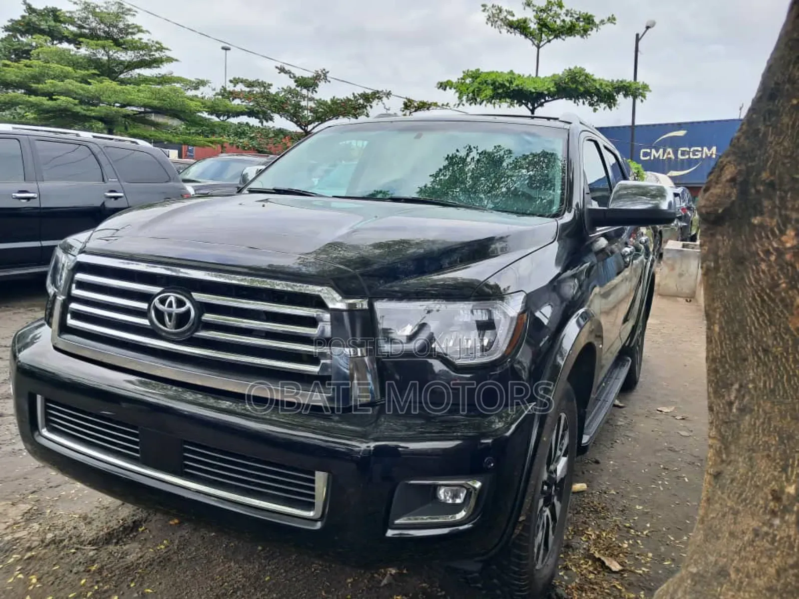 Toyota Sequoia Platinum 4x4 2018 Black