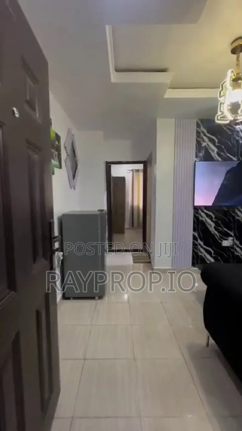 052839ga - Charming 1 Bedroom Shortlet in Surulere