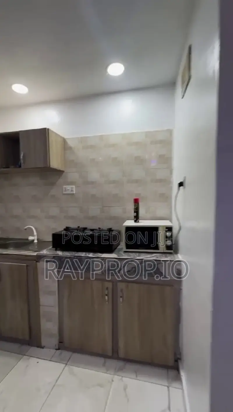 052830ga - Stylish 1 Bedroom Shortlet in Surulere