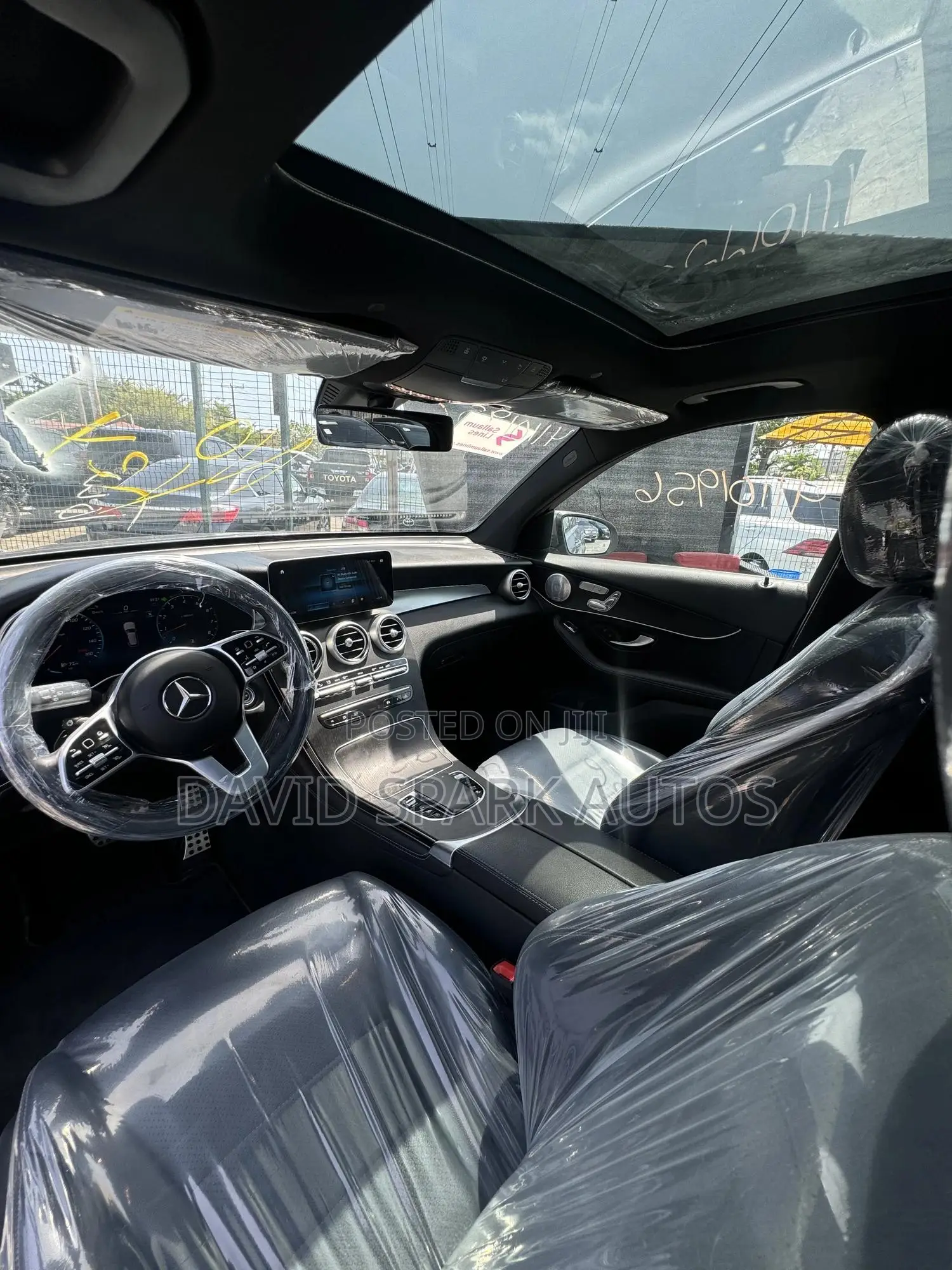 Mercedes-Benz GLC-Class 2021 Gray