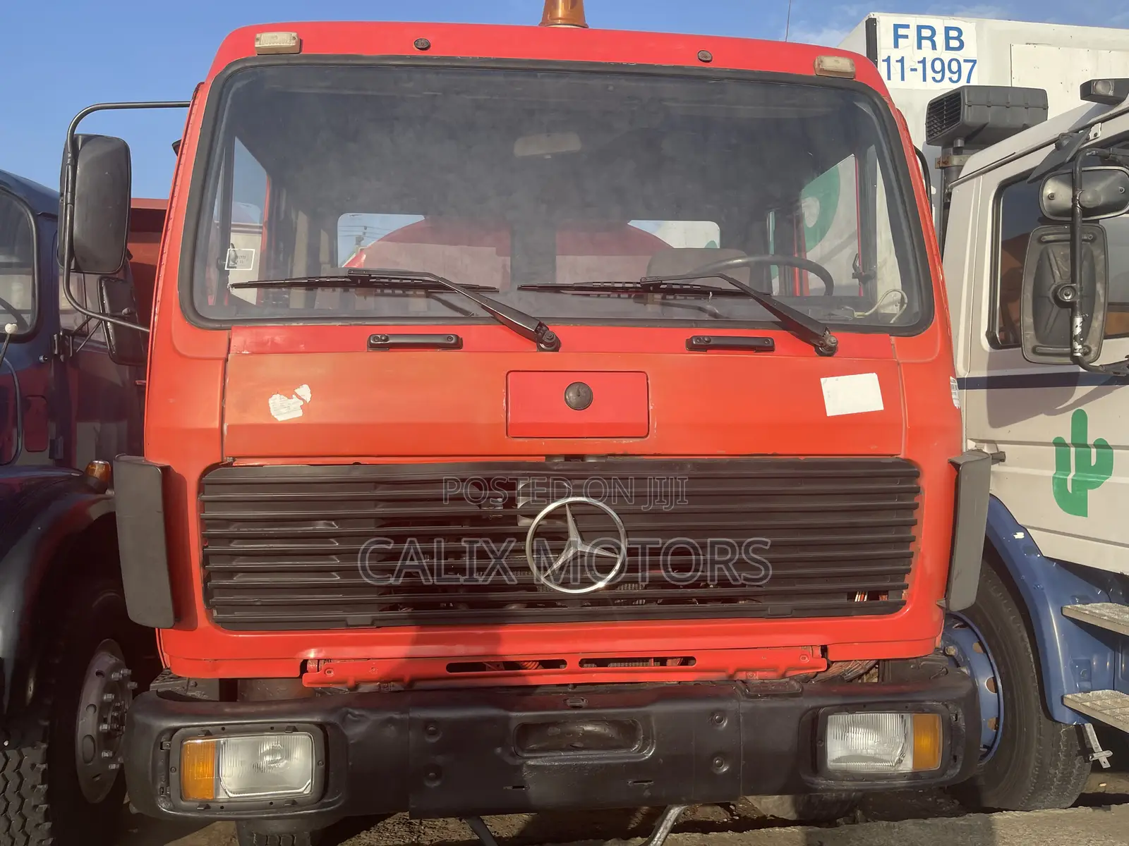 Foreign Used Mercedes Benz Water Tanker Truck
