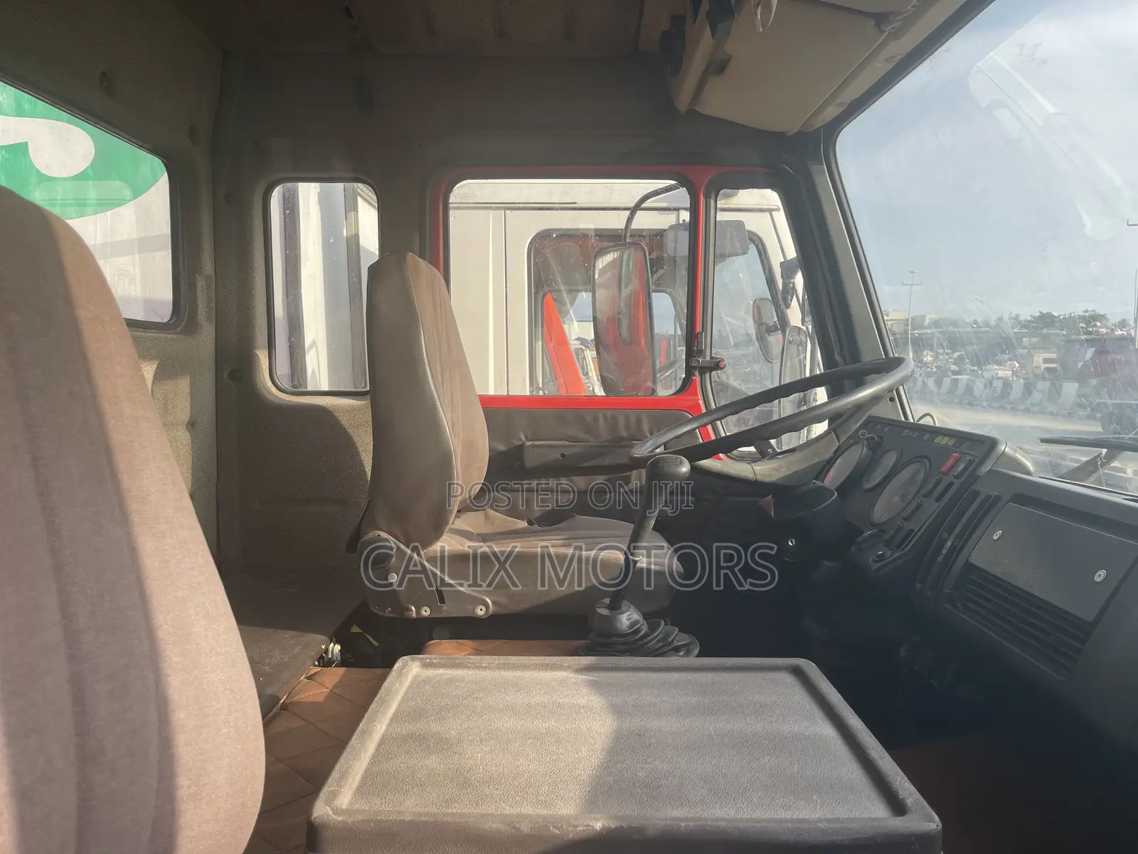 Foreign Used Mercedes Benz Water Tanker Truck