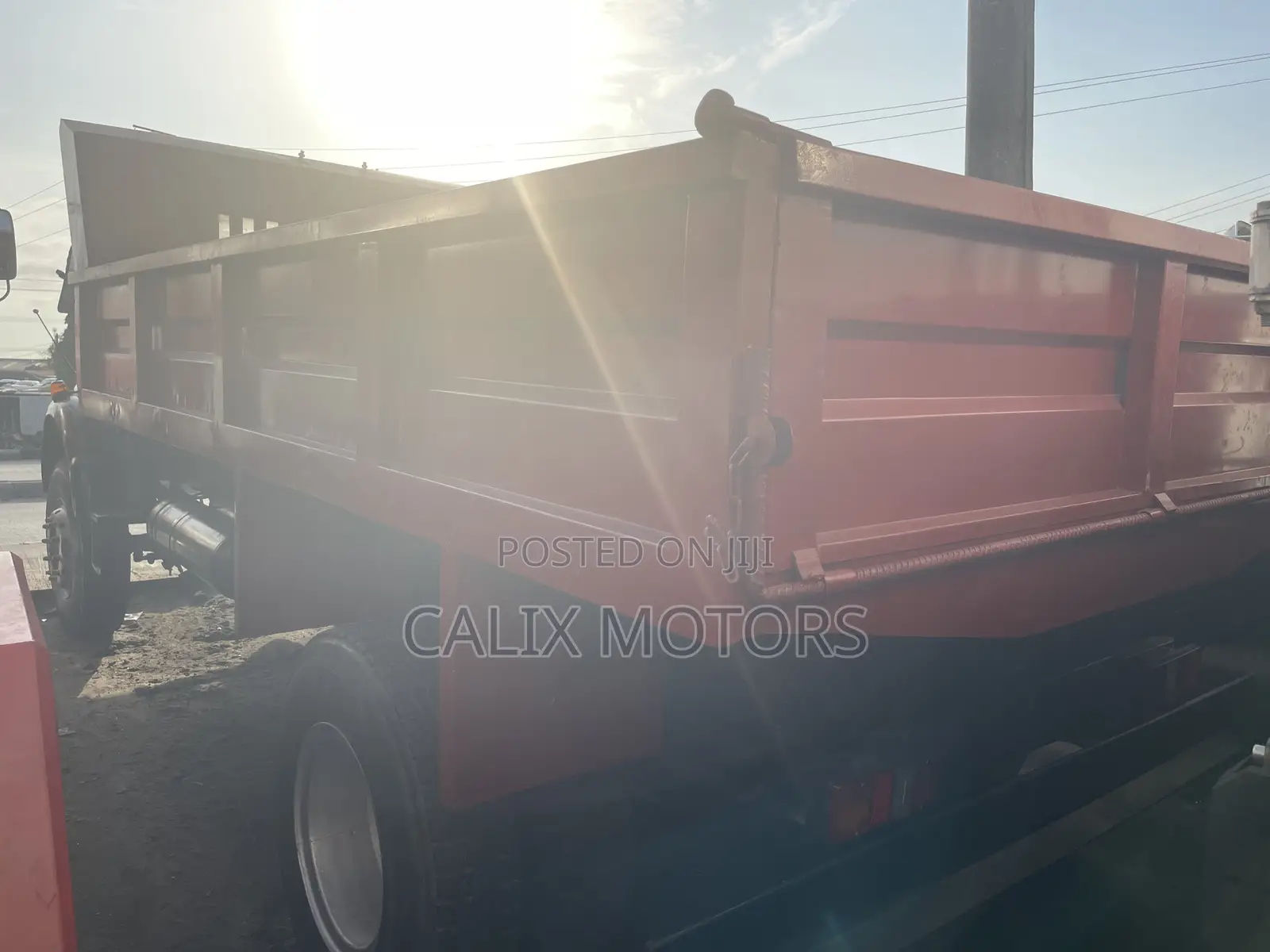 Foreign Used Mercedes Benz Tipper 911 With Auxiliary
