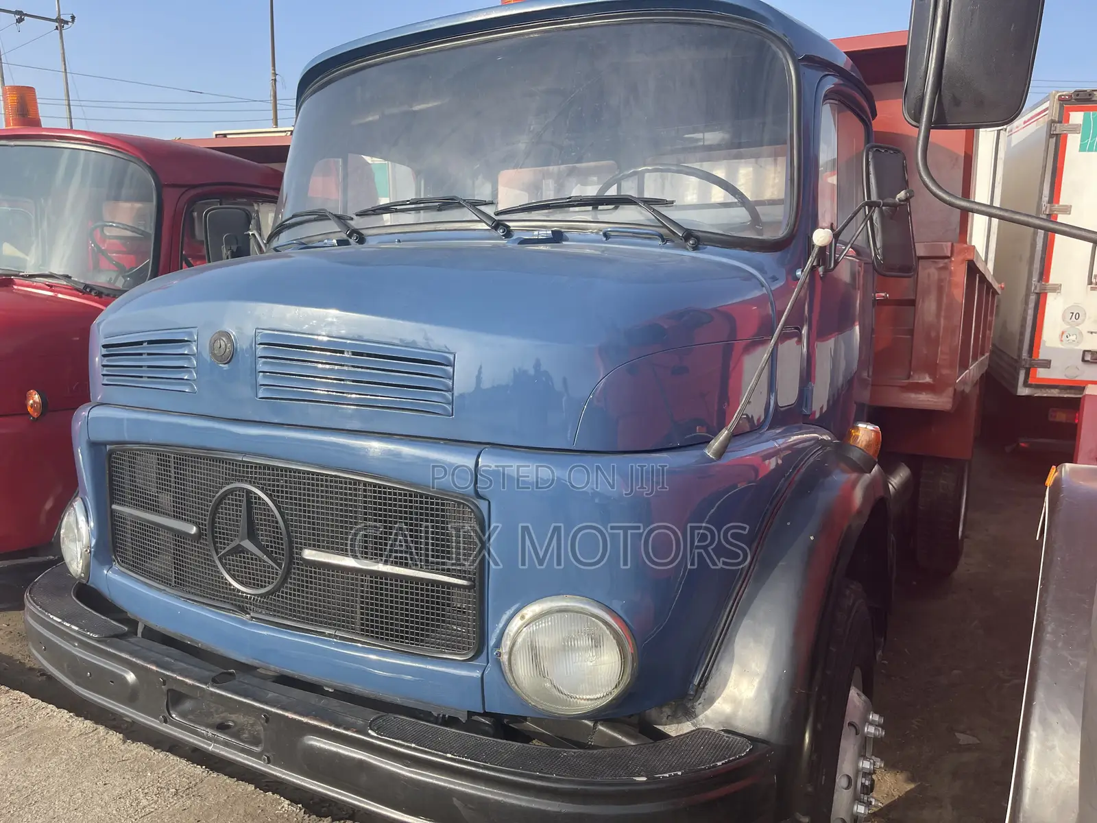 Foreign Used Mercedes Benz Tipper 911 With Auxiliary