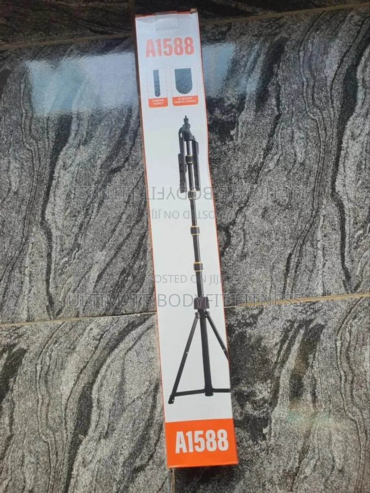 Brand New Selfie Np-588 2in1 Tripod Selfie Stick Stand Tripod