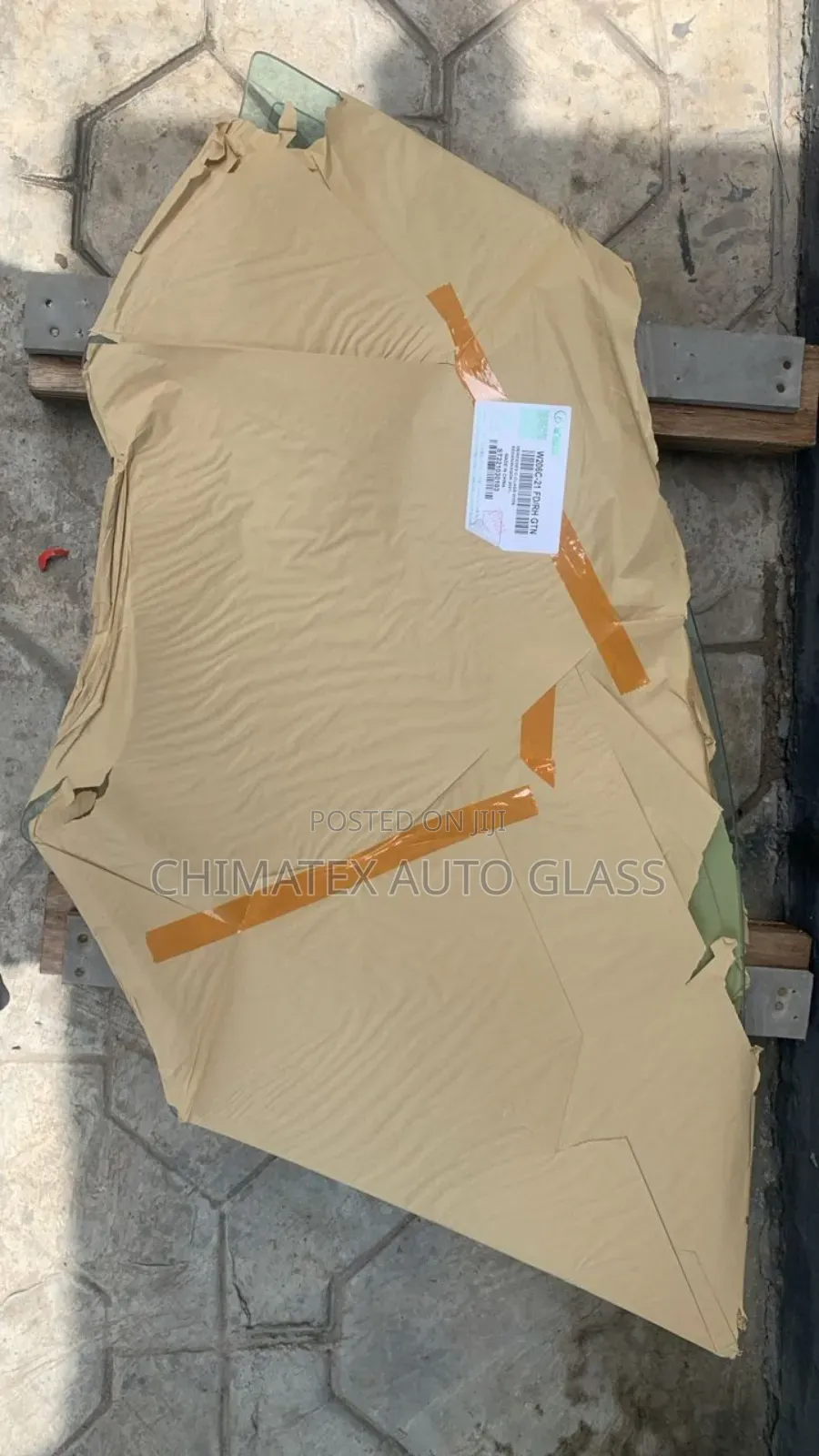 Benze C300 2024 206 Door Glass Available