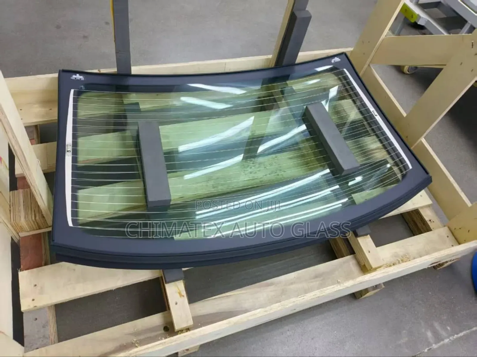 All Toyota Corolla Back Glass Available