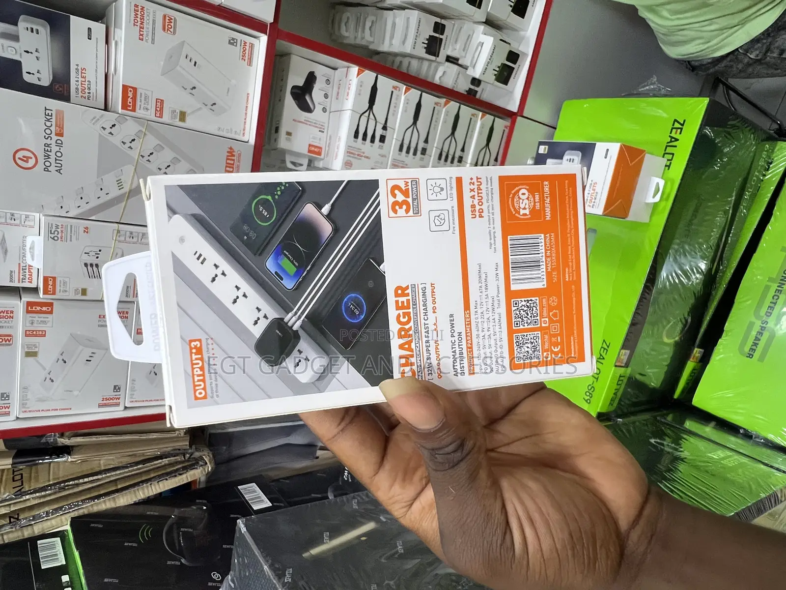 Ldnio Q334 32w 3 Usb Qc4.0 Super Fast Charger.