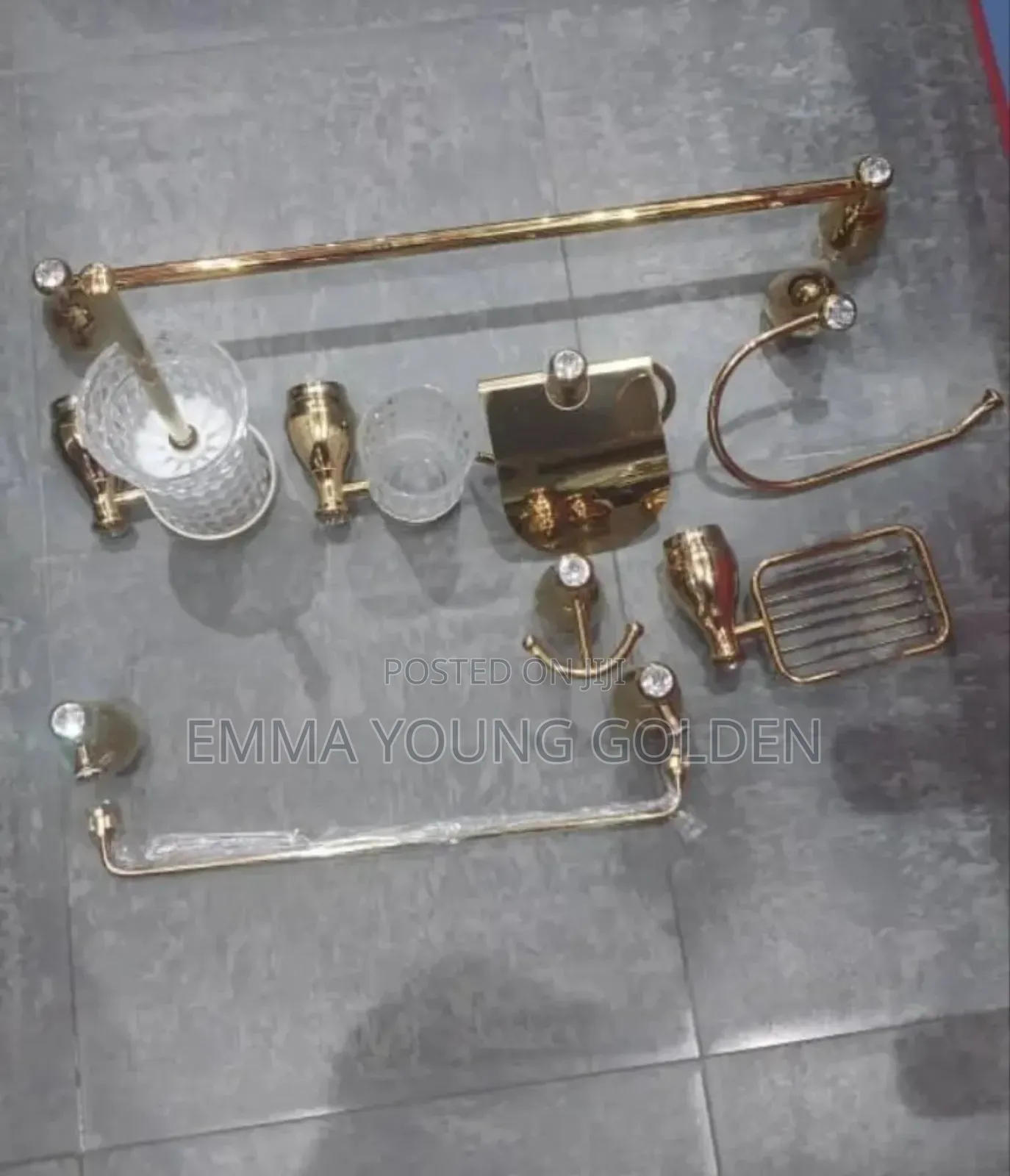 Golden Mmaat Bathroom Accessories