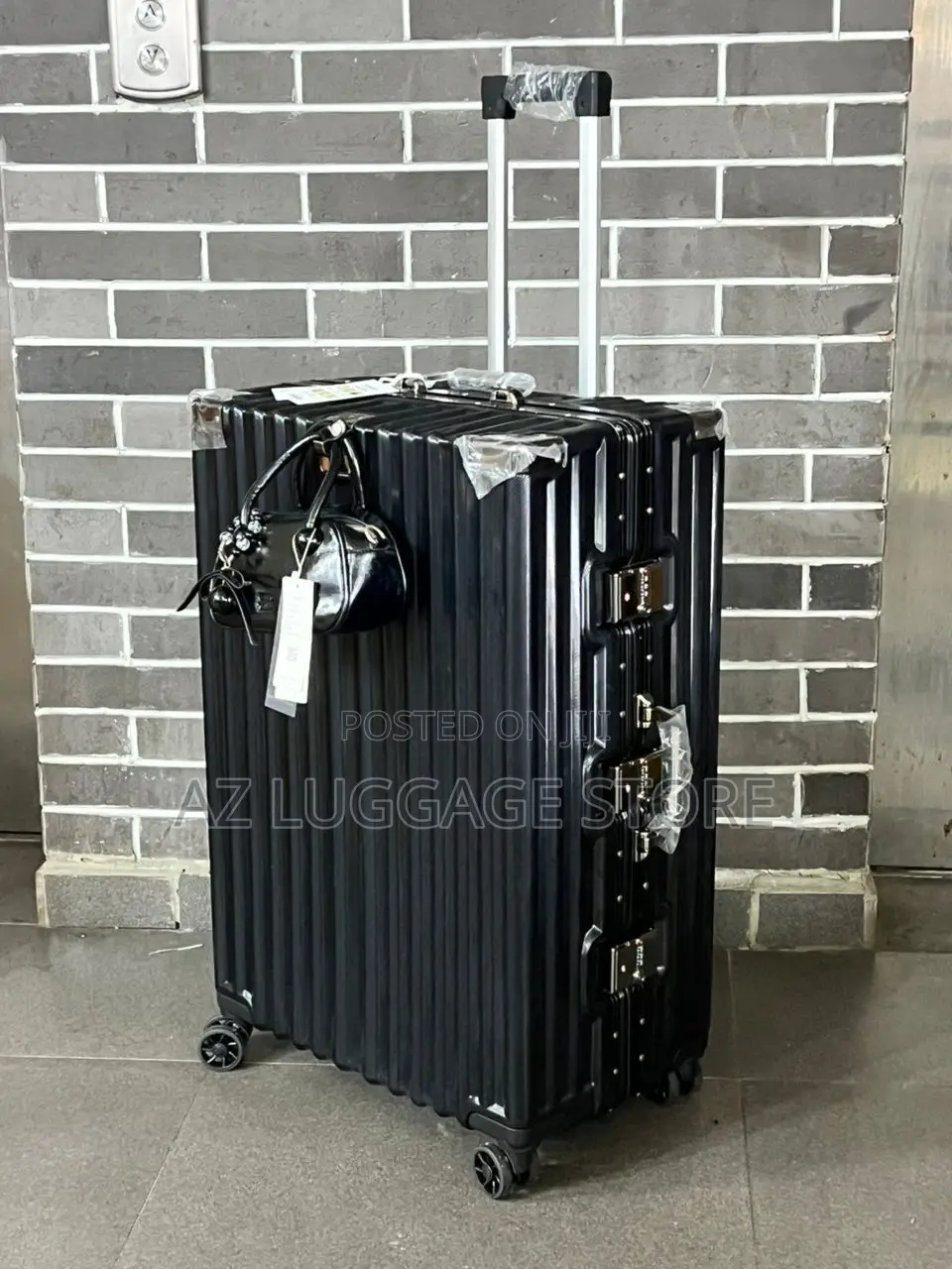 Big Size Luggage Quality Box