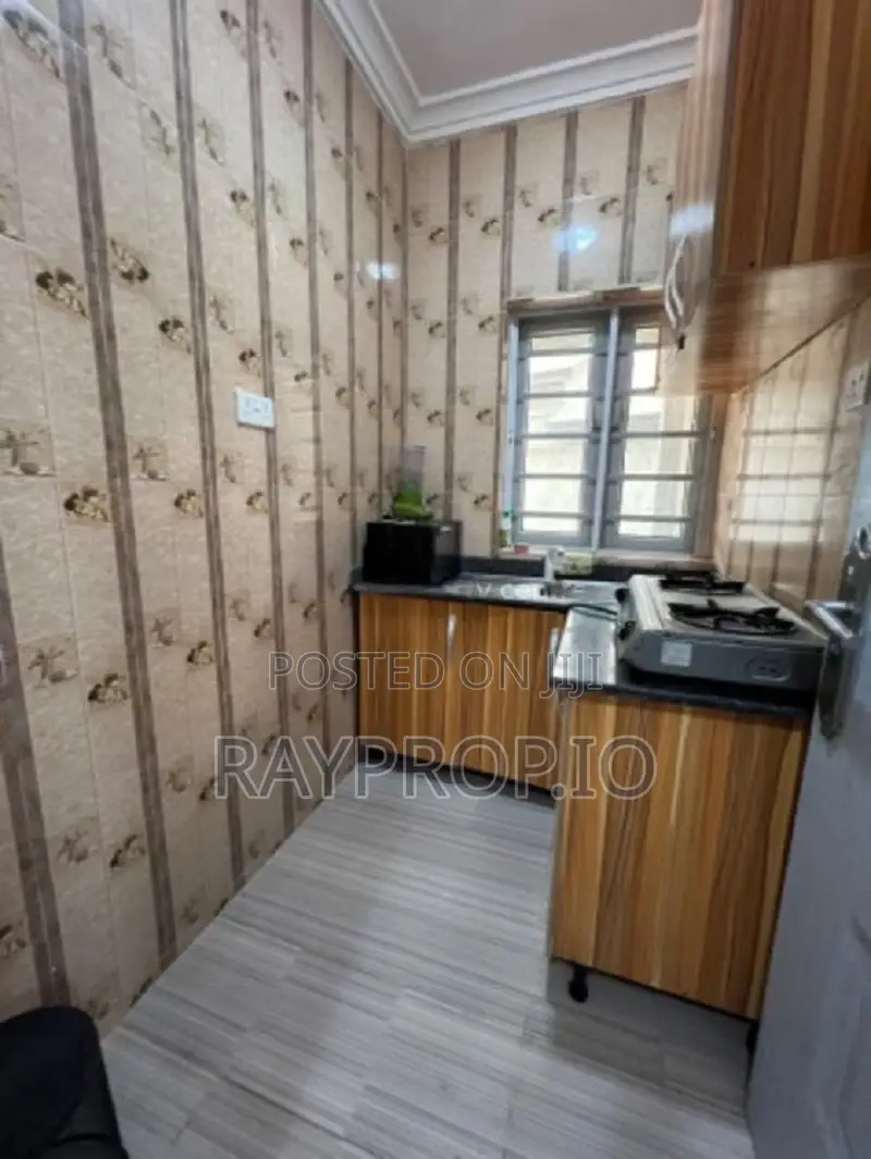 866635nu - 1 Bedroom Shortlet in Ajah