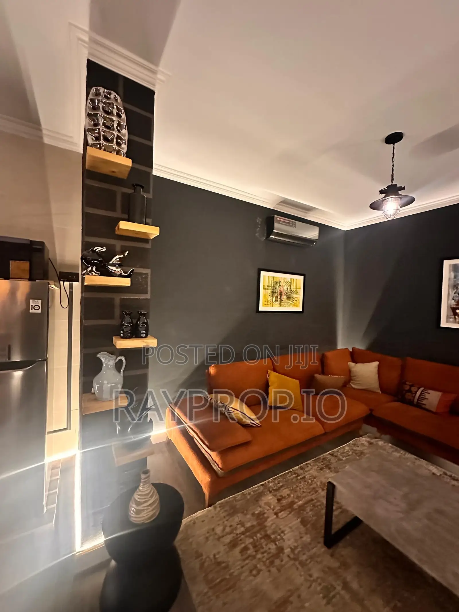 205339bk - Cozy 1 Bedroom Shortlet in Ikoyi