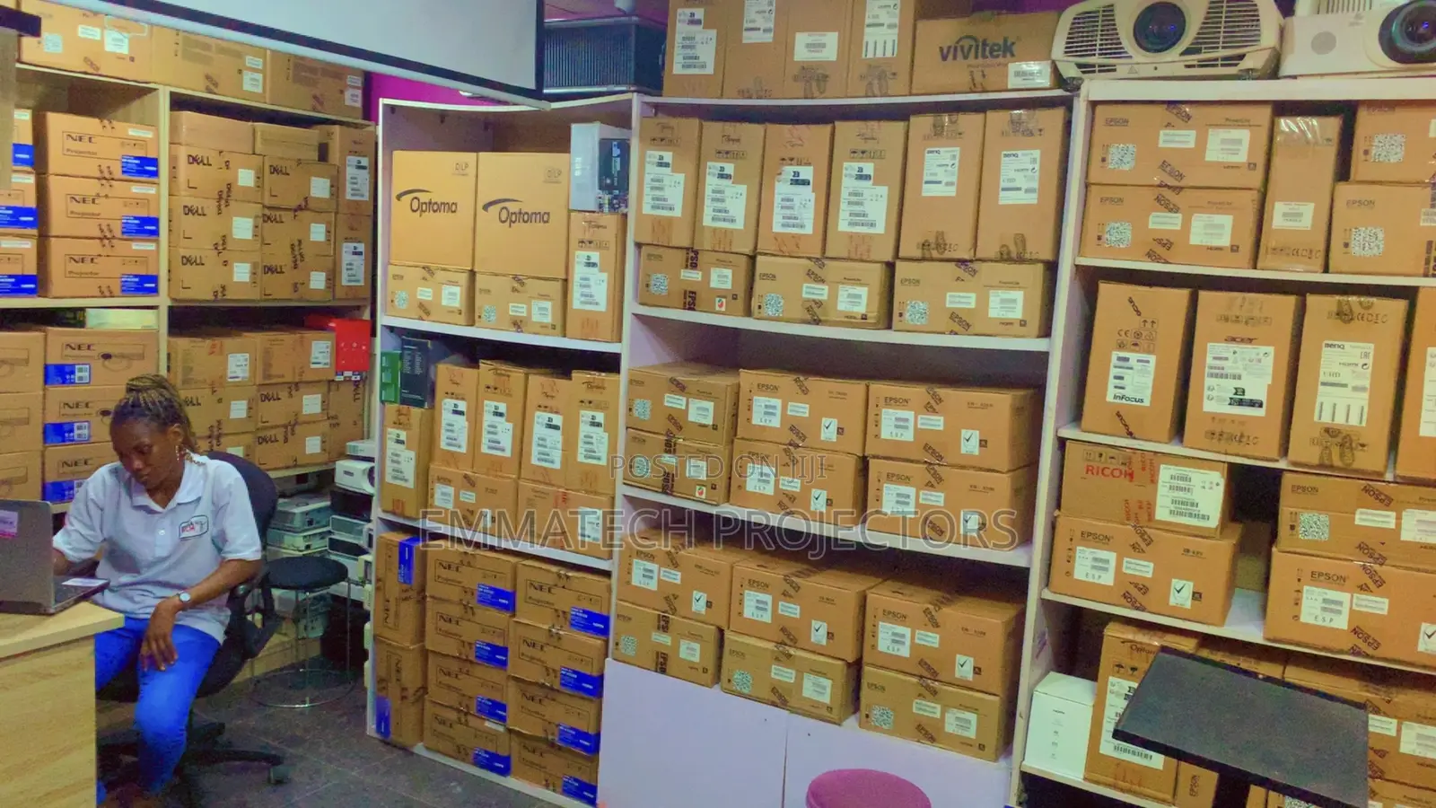 Brand New Projectors  Sales Lekki Lagos ,Abuja , Ph, Ibadan,Delta