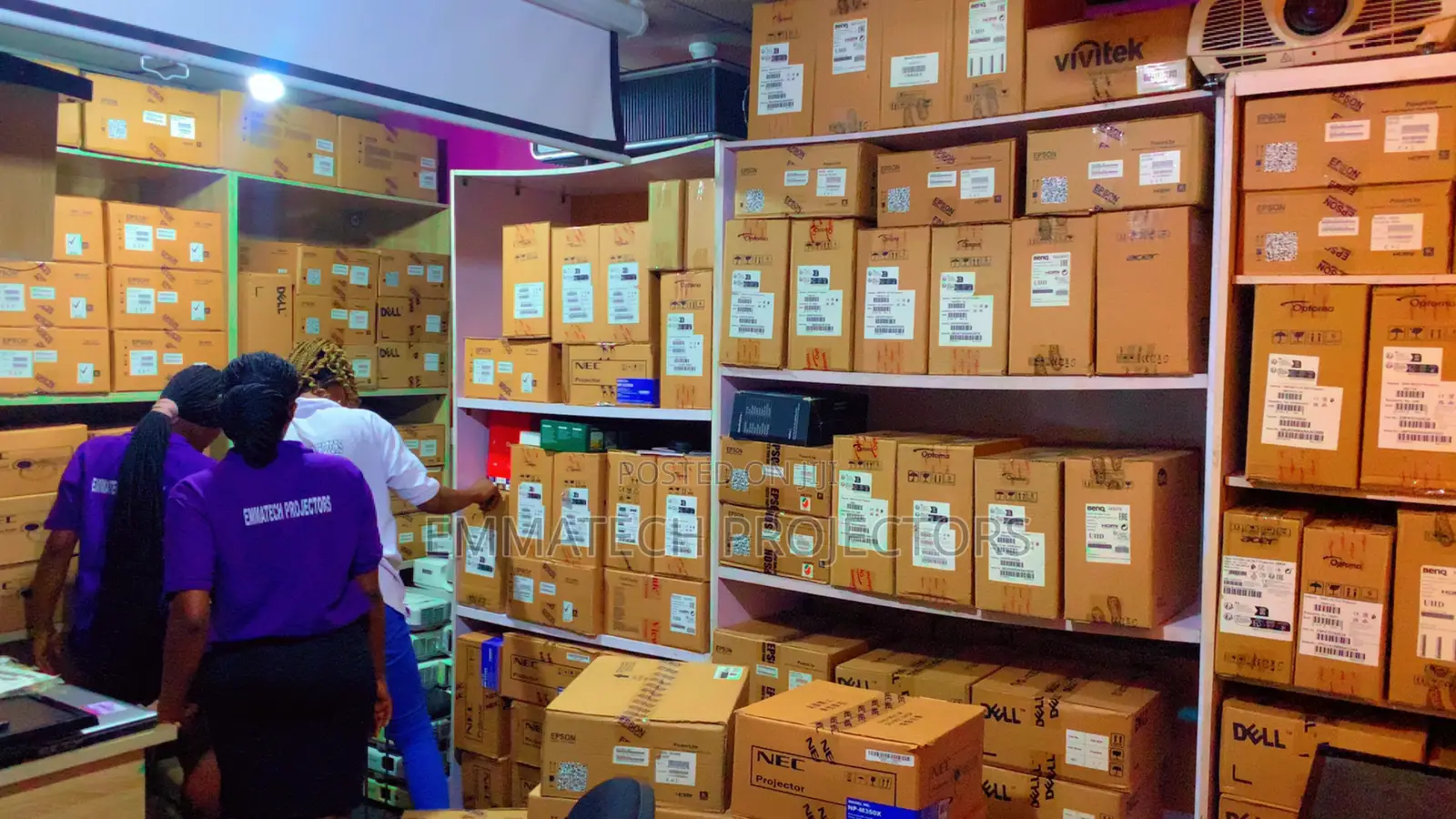Brand New Projectors  Sales Lekki Lagos ,Abuja , Ph, Ibadan,Delta