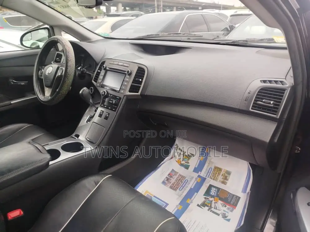 Toyota Venza Limited 4dr Wagon AWD (3.5L 6cyl 6A) 2015 Black