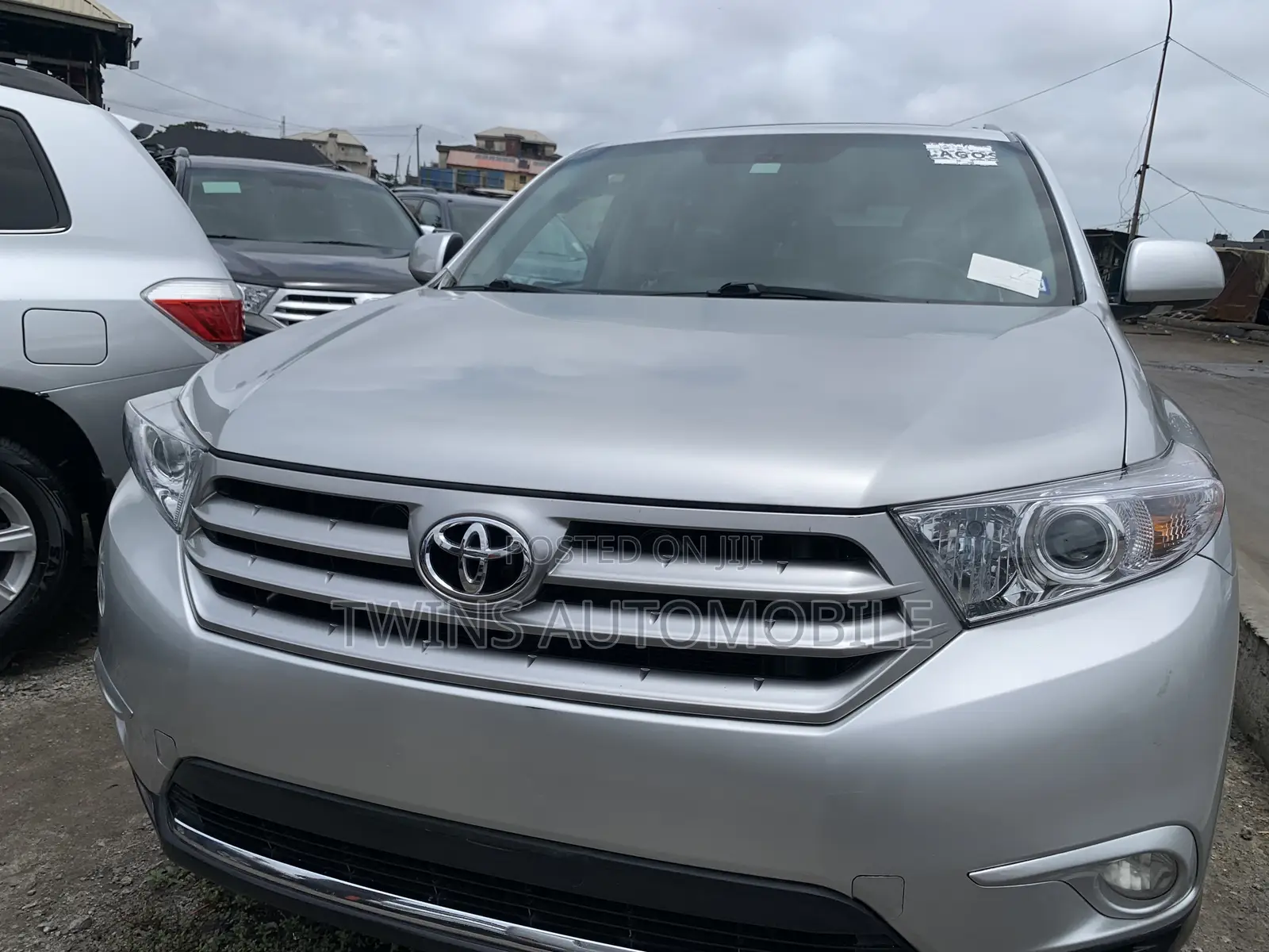Toyota Highlander Limited 2012 Silver