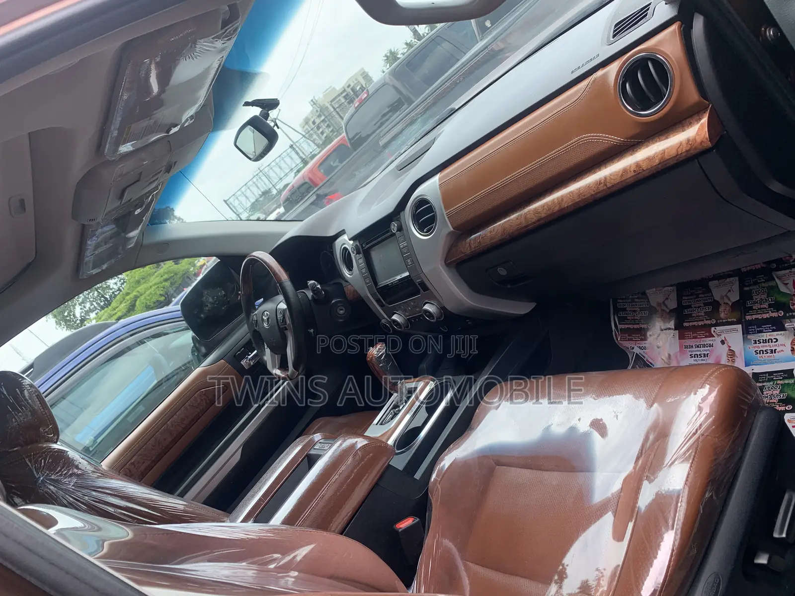 Toyota Tundra 2018 Brown