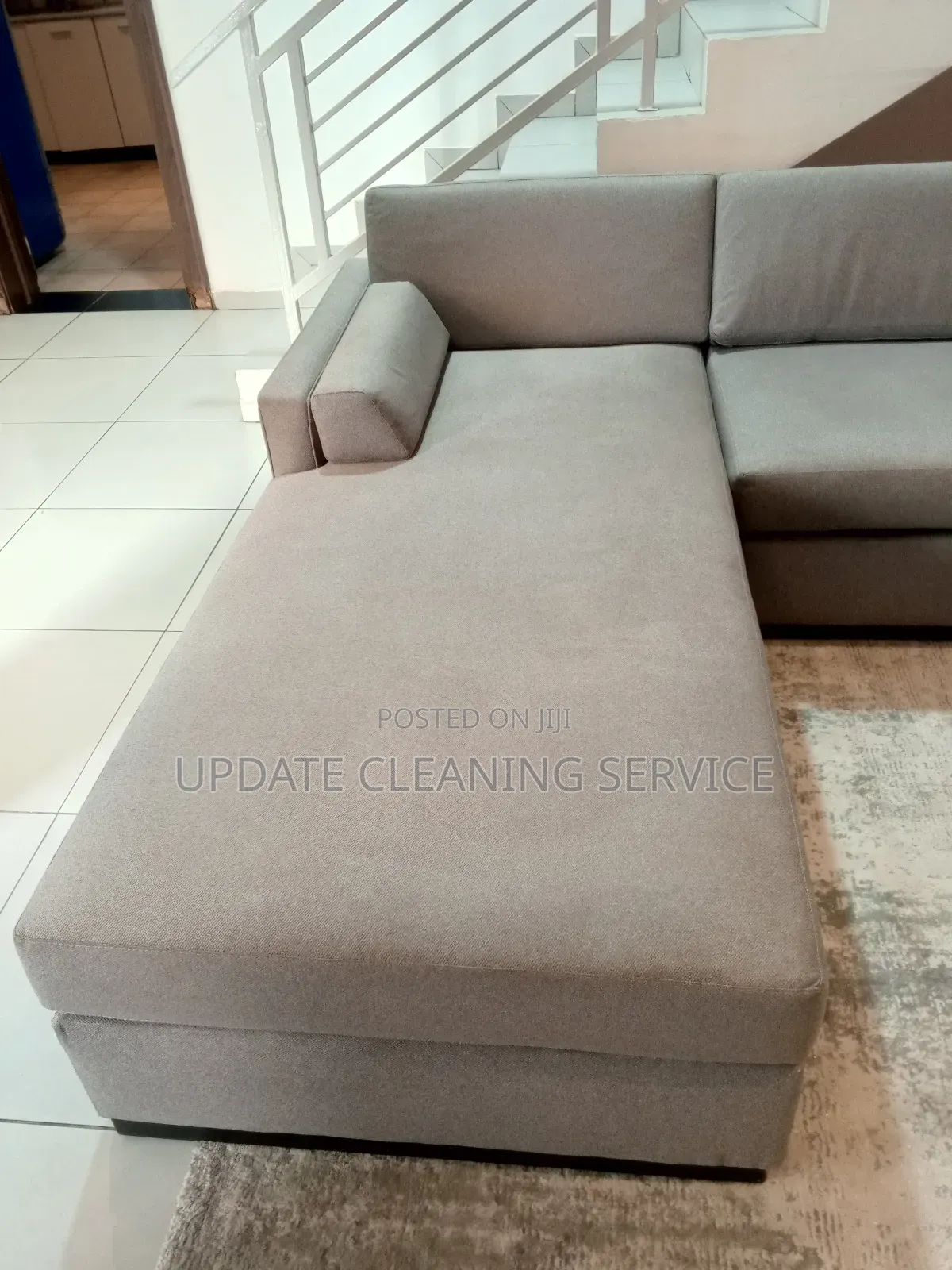 Book a Top-Tier Upholstery Cleaning for Executives Vip Homes