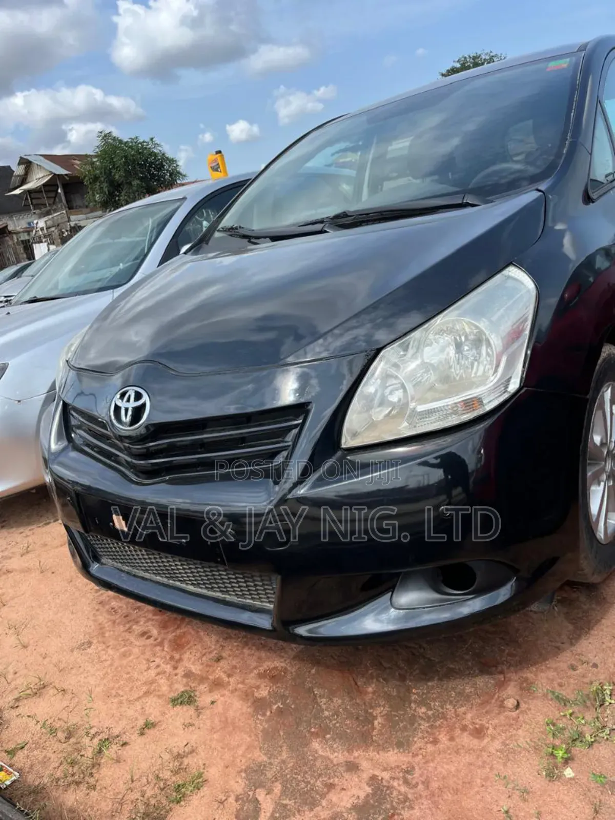 Toyota Verso 1.8 2010 Black