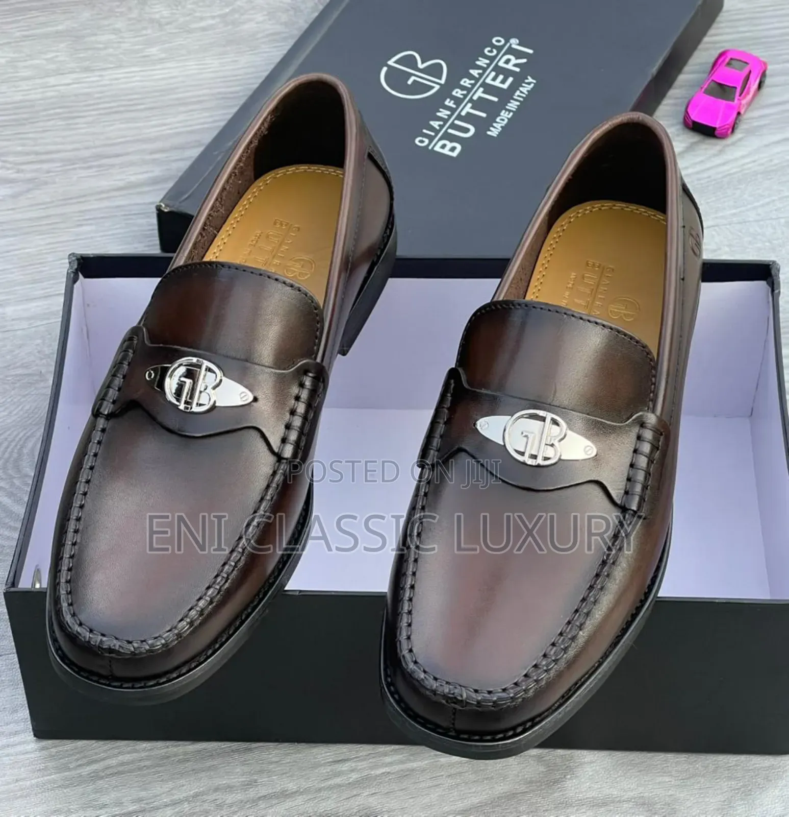Pure Quality Luxury Men's Loafers Shoes Louis Vuitton Well Branded