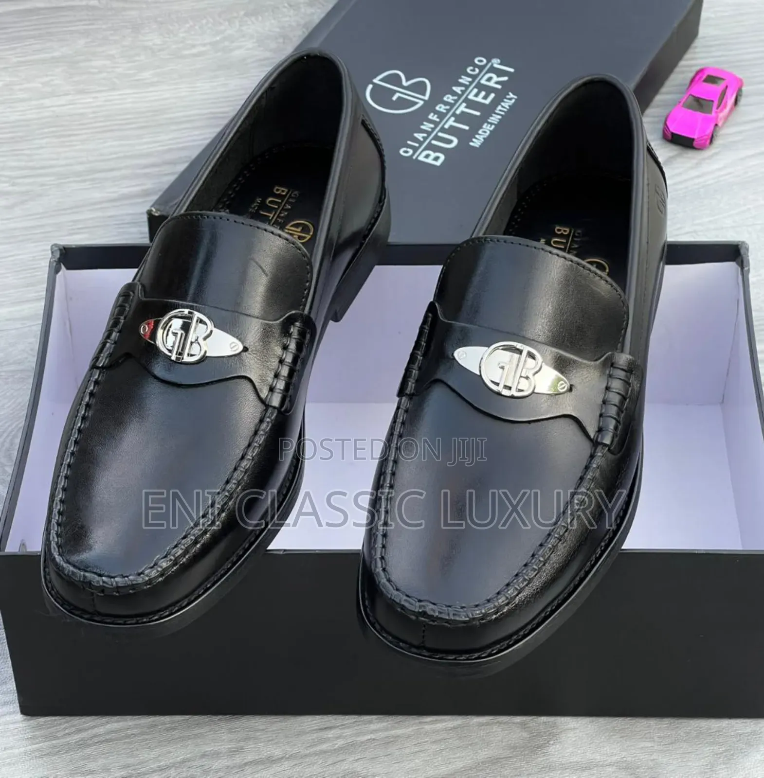 Pure Quality Luxury Men's Loafers Shoes Louis Vuitton Well Branded