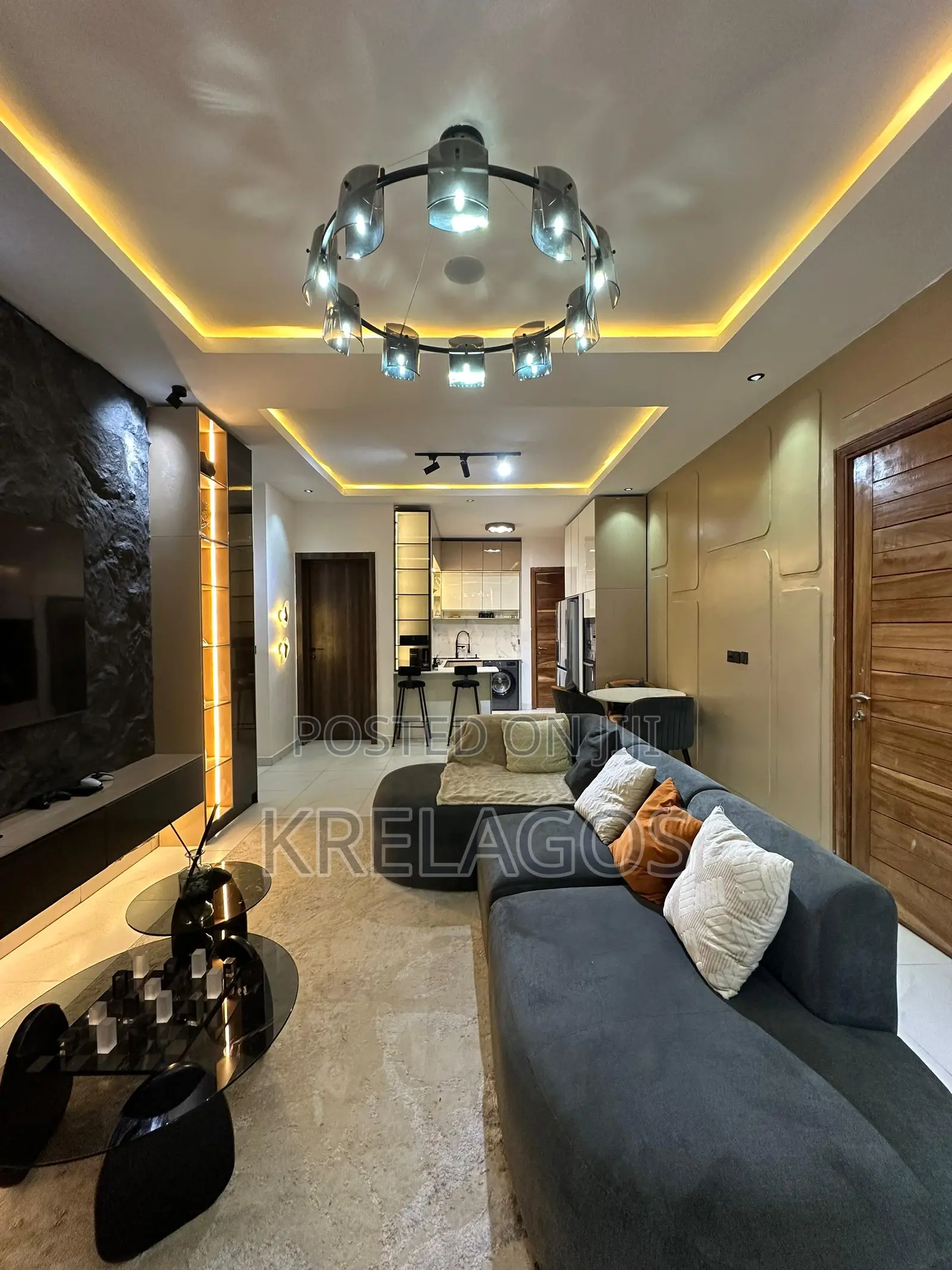 Furnished 2bdrm Apartment in Chevron for sale