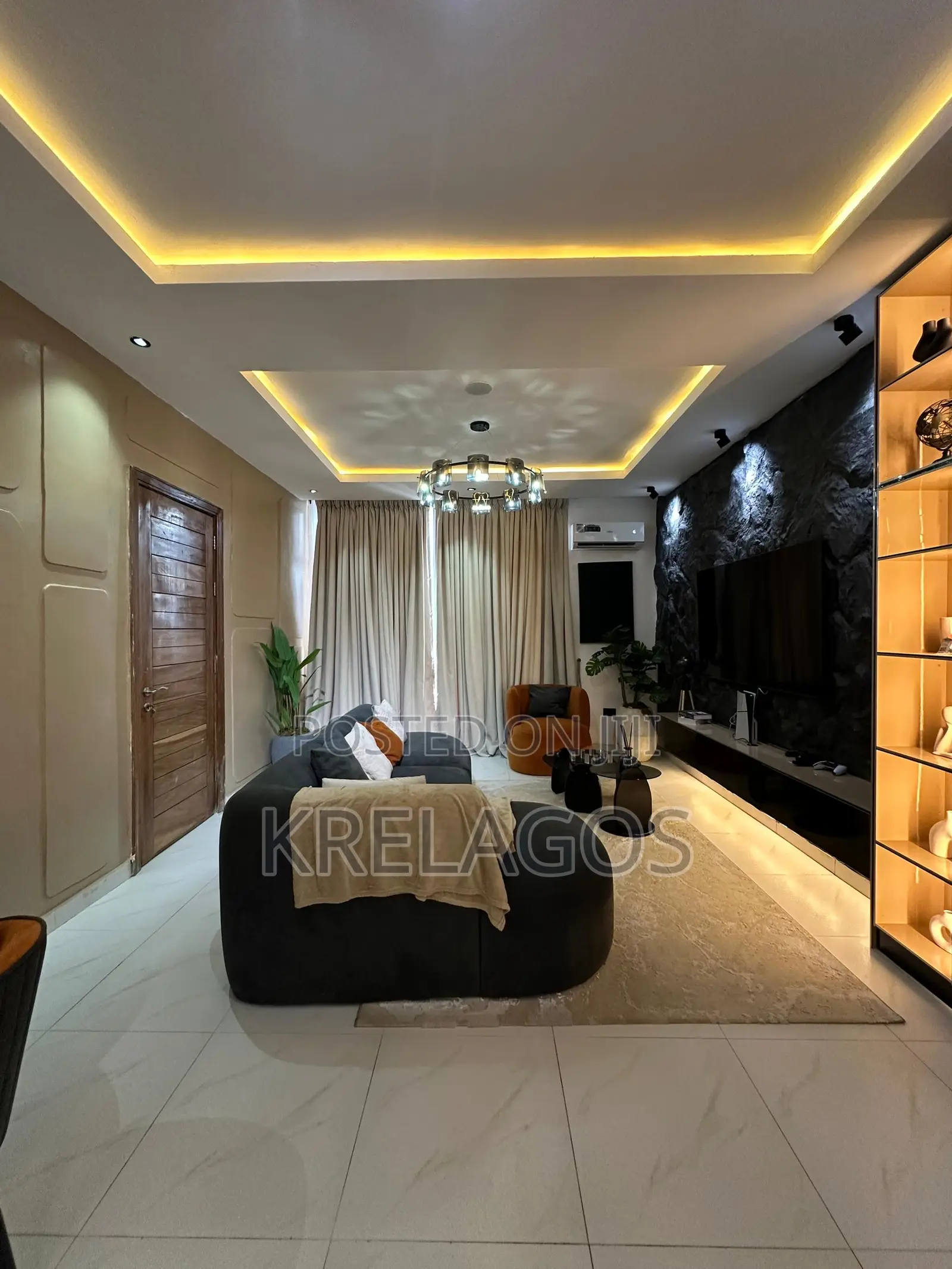 Furnished 2bdrm Apartment in Chevron for sale