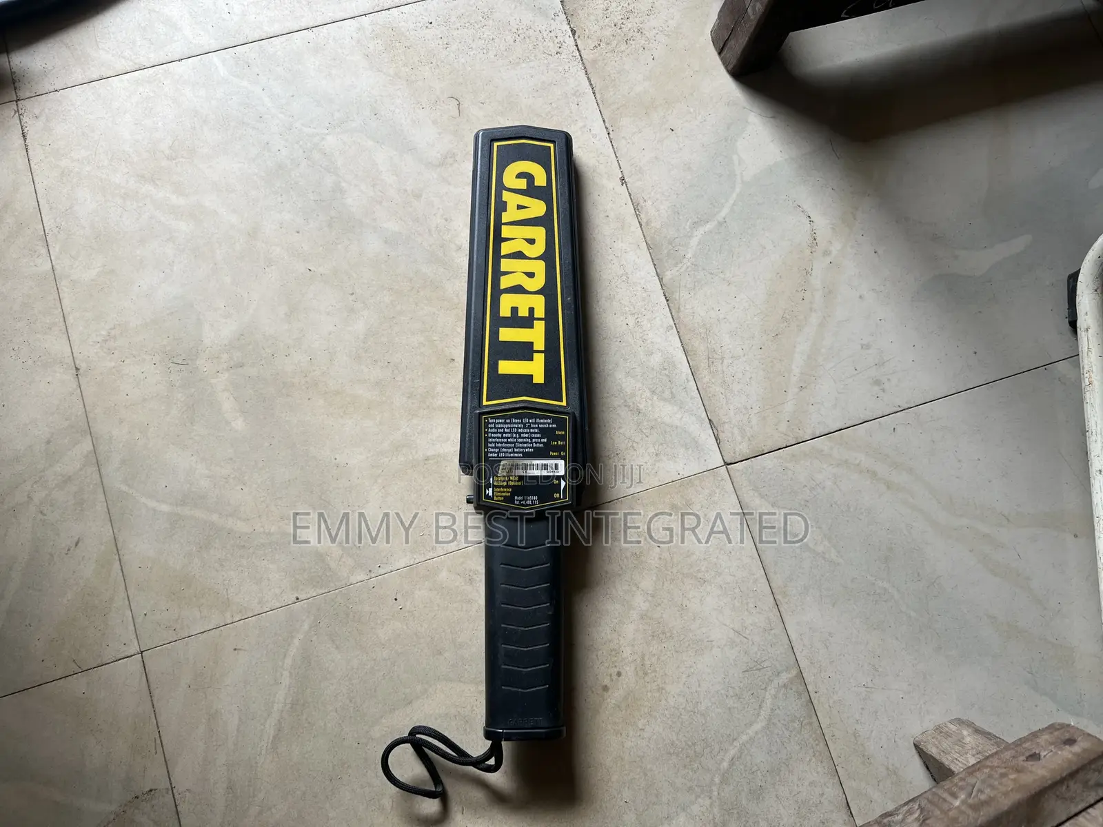 Garrett Super Scanner v Handheld Metal Detector