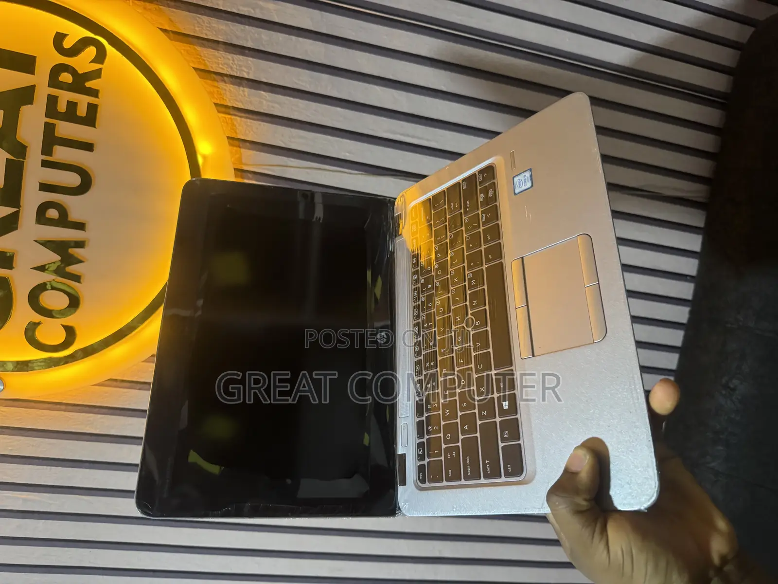 New Laptop HP EliteBook 820 G3 8GB Intel Core I5 HDD 500GB
