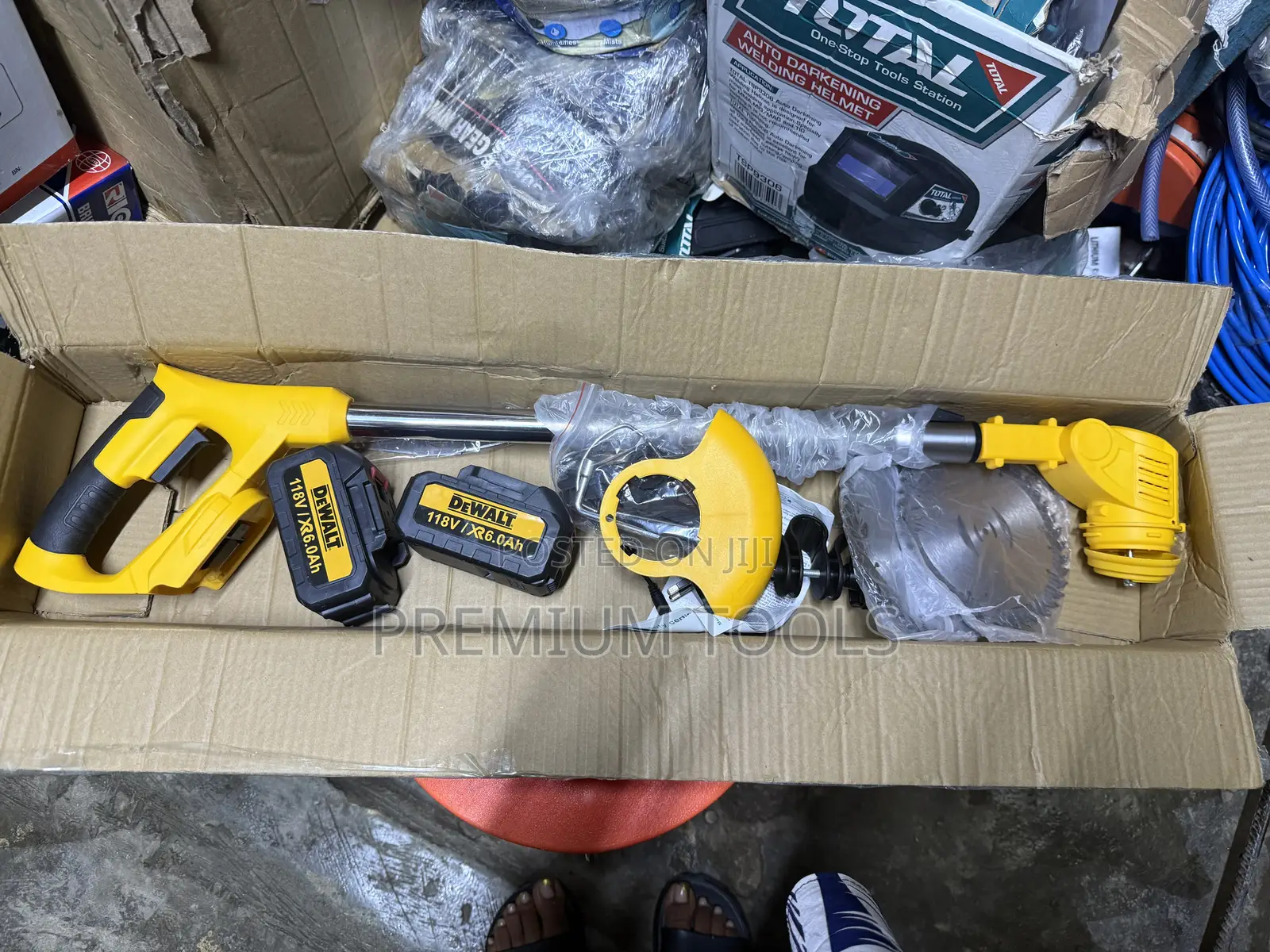Rechargeable Cordless Flower Cutter Plus 2 Batteries