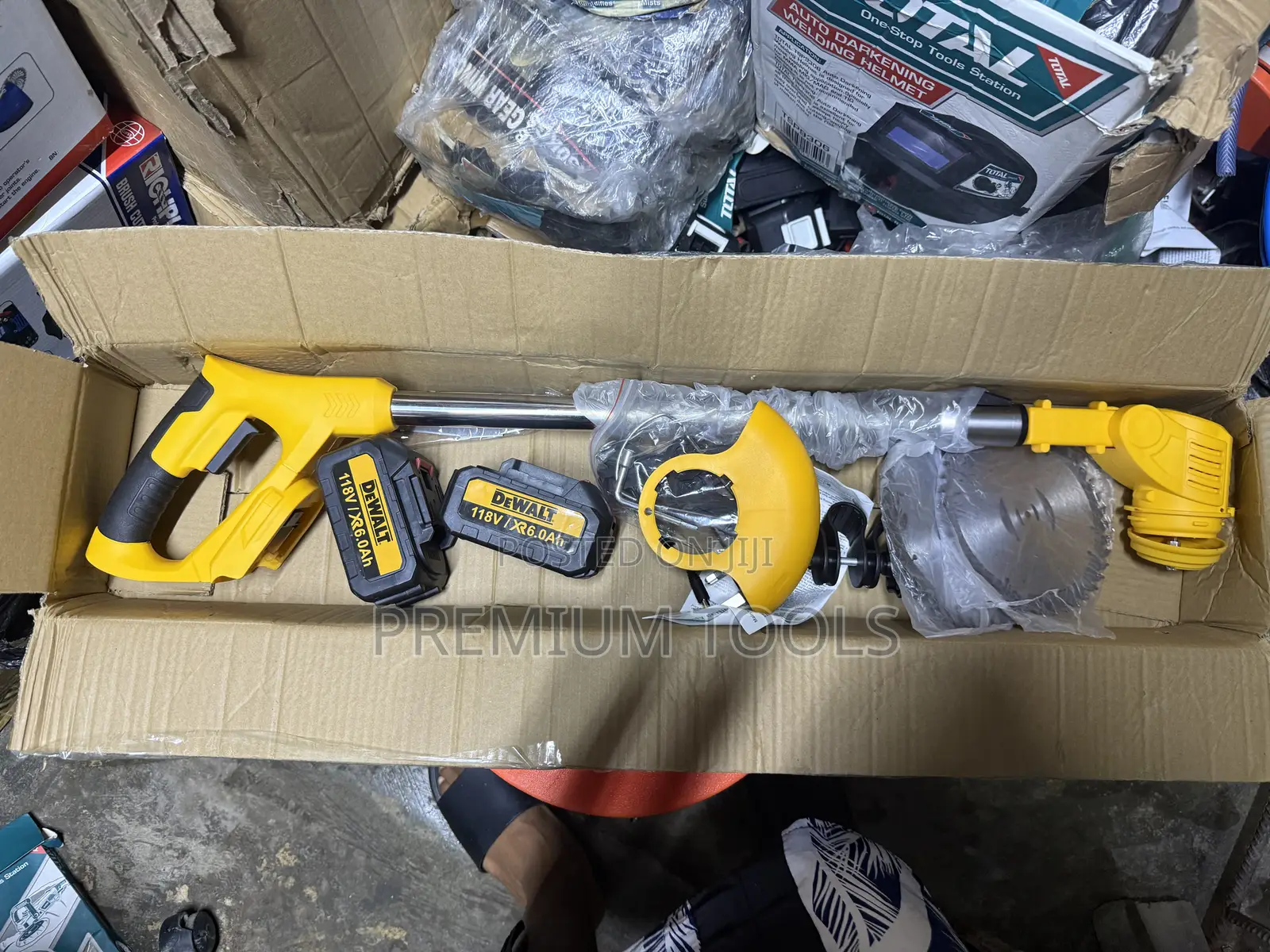 Rechargeable Cordless Flower Cutter Plus 2 Batteries