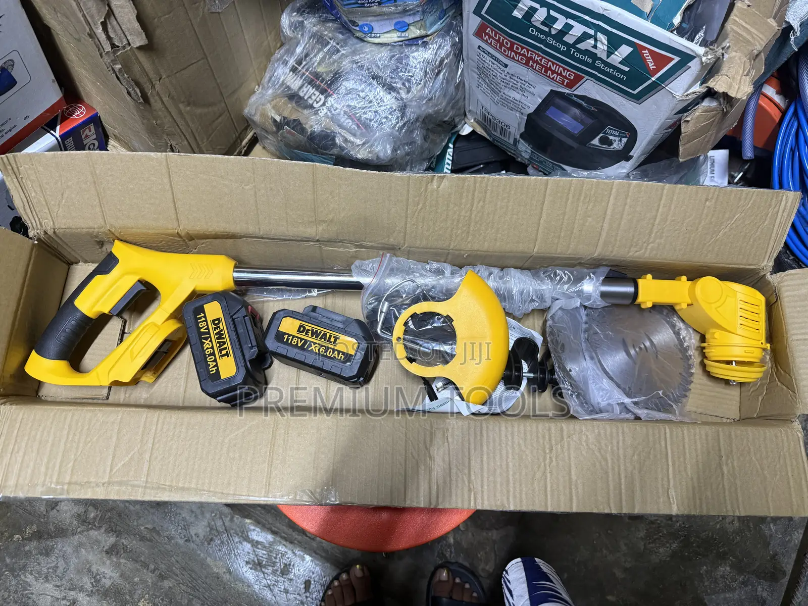 Rechargeable Cordless Flower Cutter Plus 2 Batteries