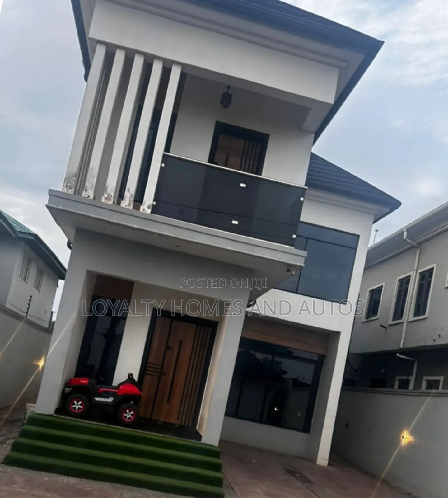 Furnished 4bdrm Duplex in Ogba for sale