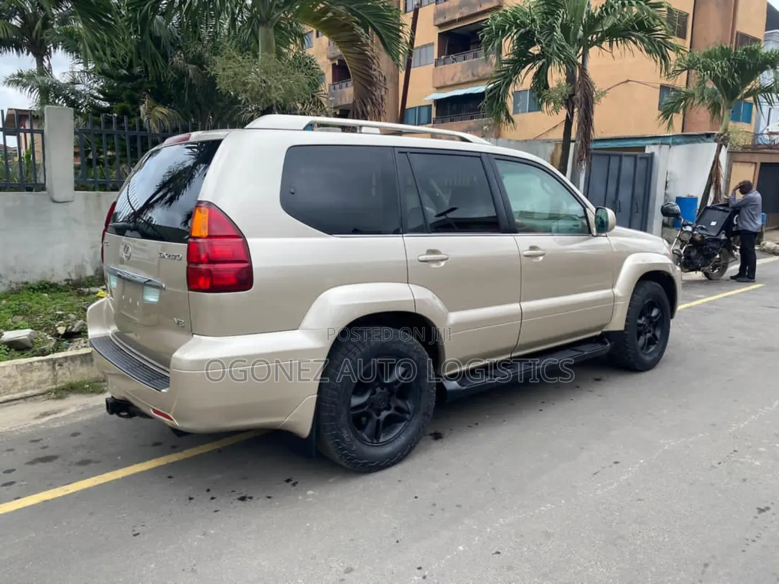 Lexus GX 470 Sport Utility 2006 Beige