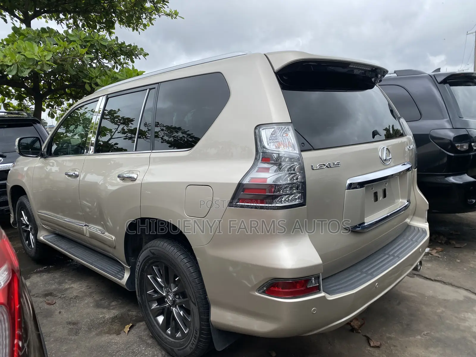 Lexus GX 460 Luxury 2014 Gold