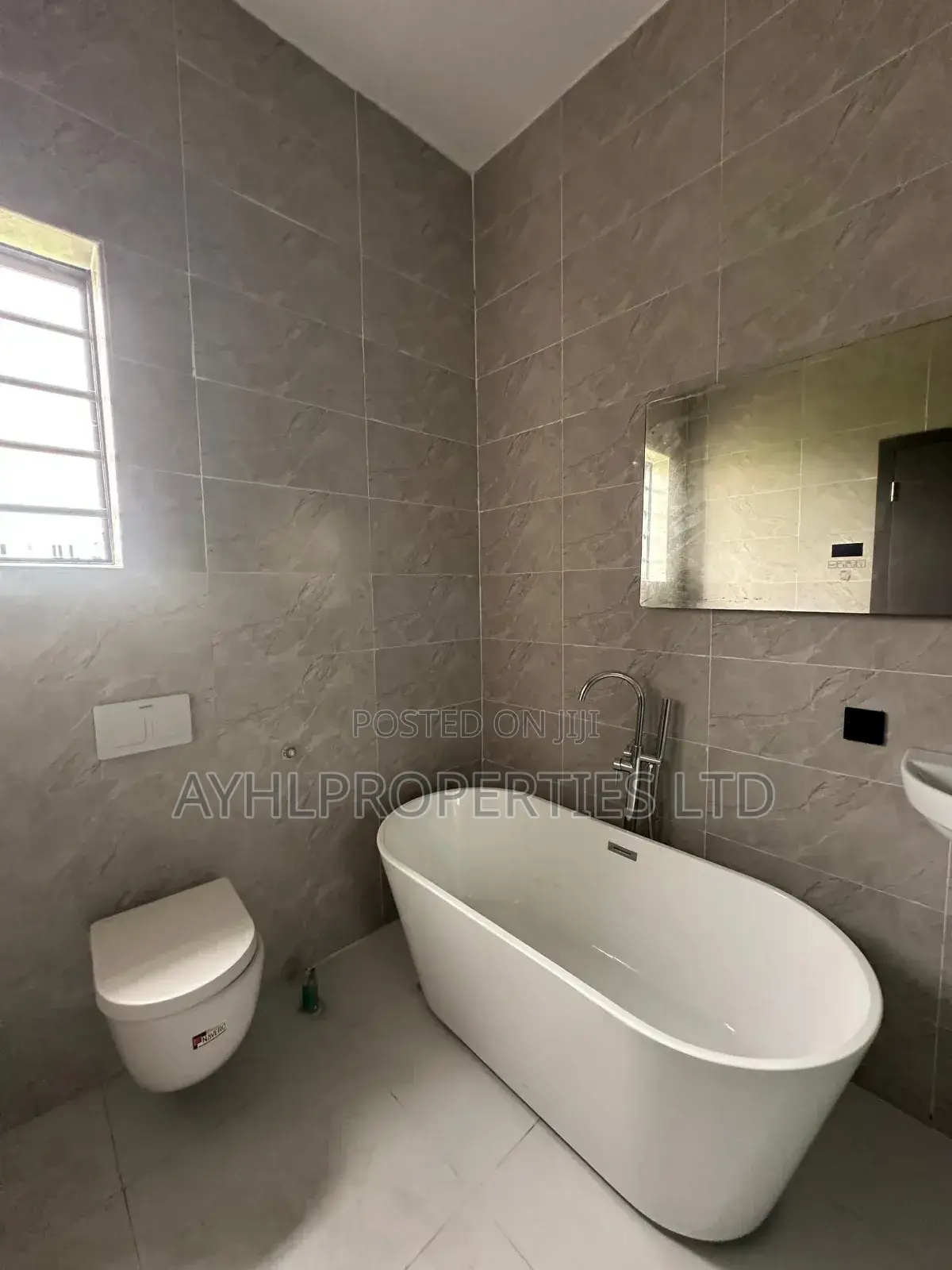 5bdrm Duplex in Private Property, Old Ikoyi for sale