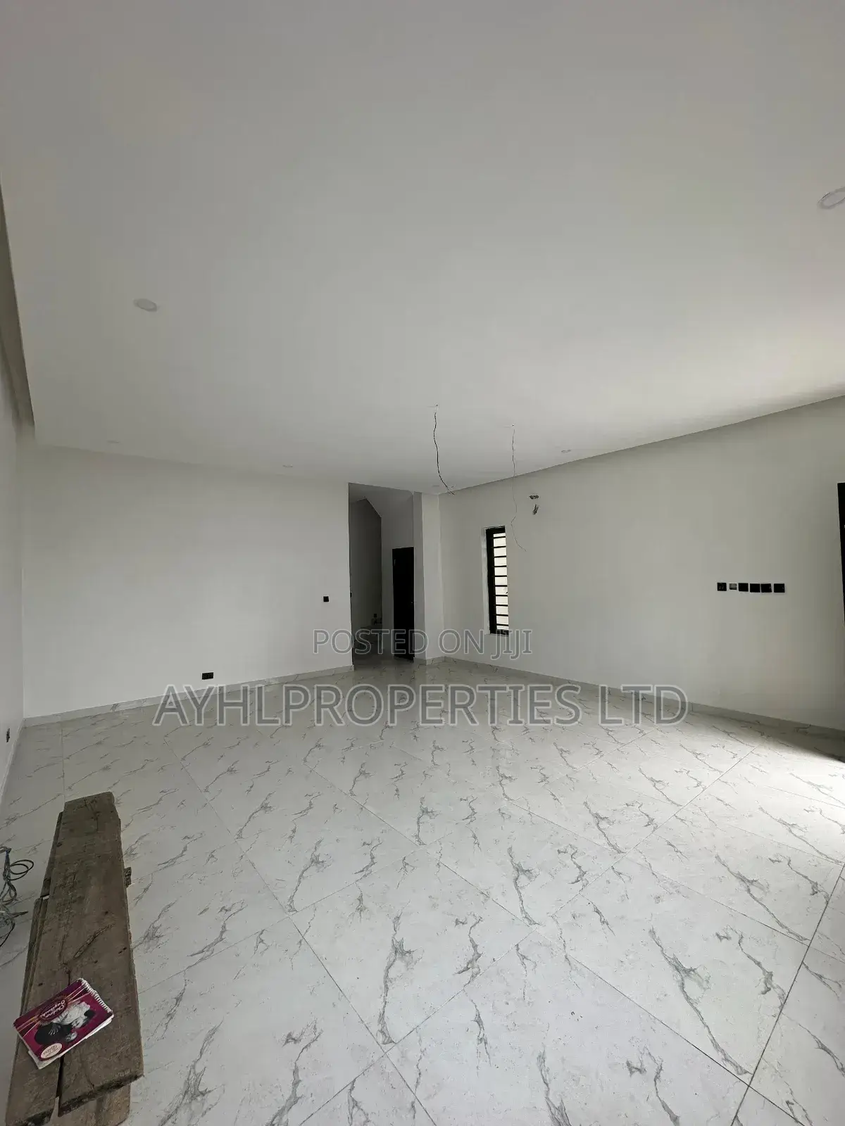 5bdrm Duplex in Private Property, Old Ikoyi for sale