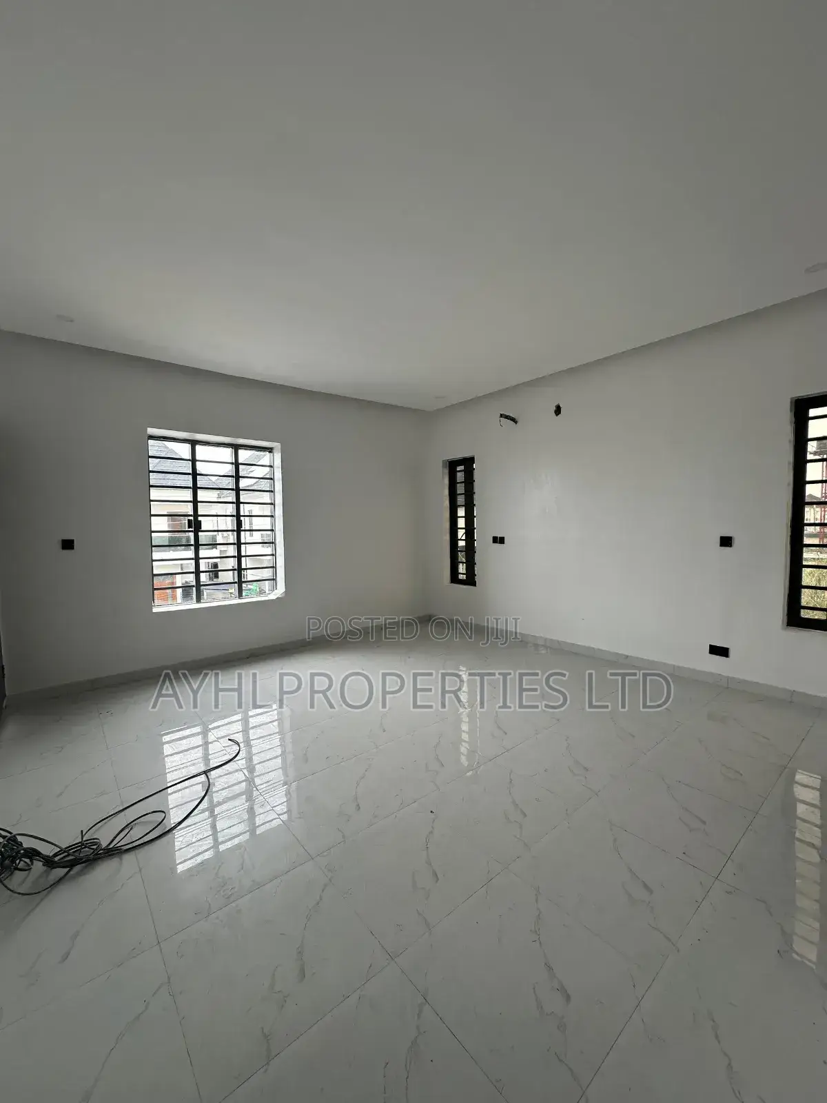 5bdrm Duplex in Private Property, Old Ikoyi for sale