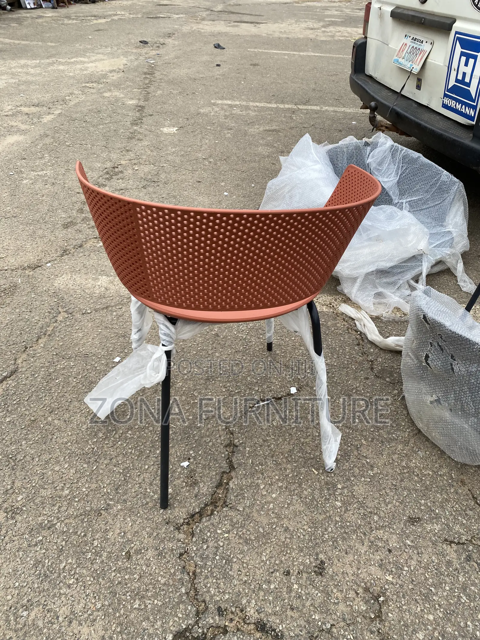 Restaurant Kitchen Chair (Stylish Chair)