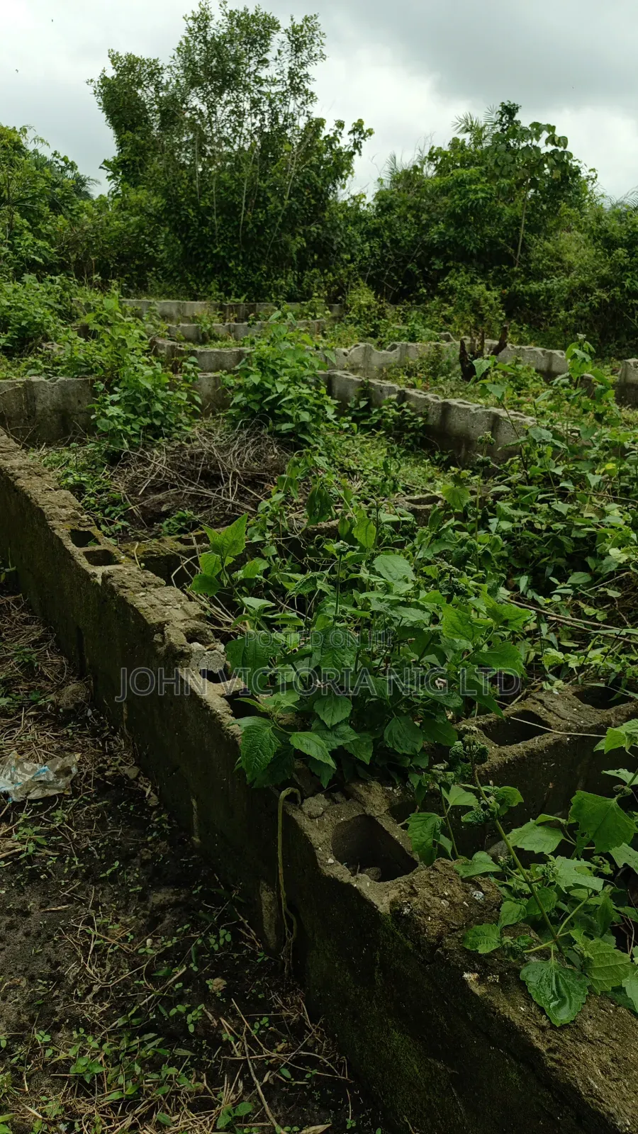 6bdrm Block of Flats in Elija, Badagry for sale