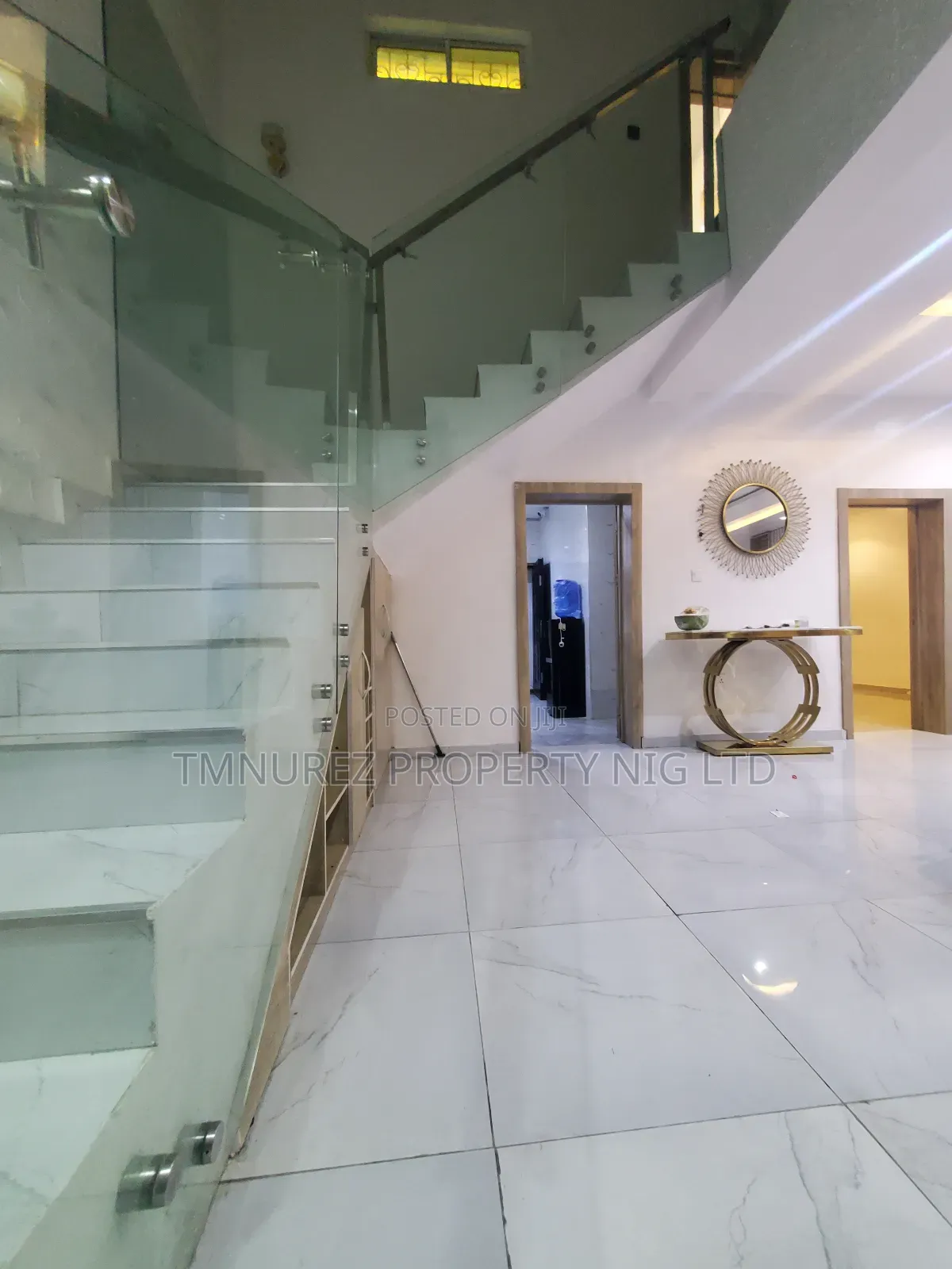 4bdrm Duplex in Chevron Estate for rent