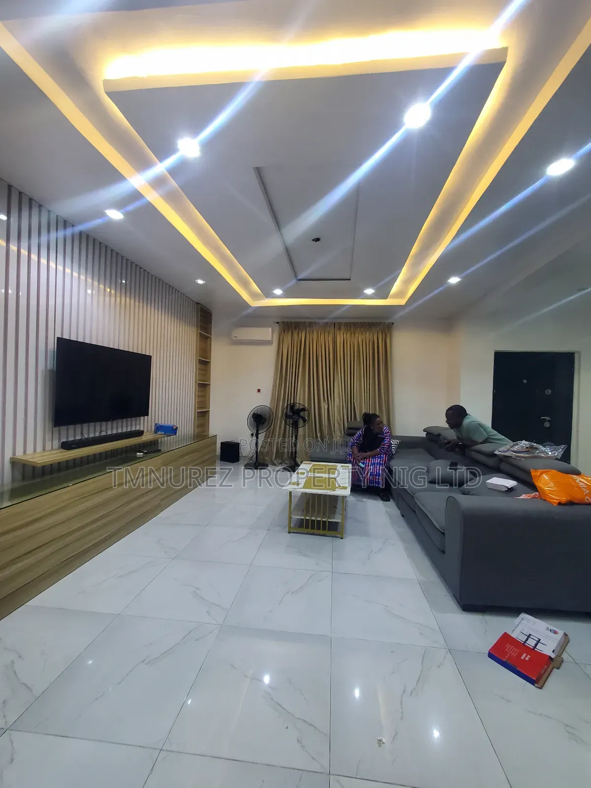 4bdrm Duplex in Chevron Estate for rent