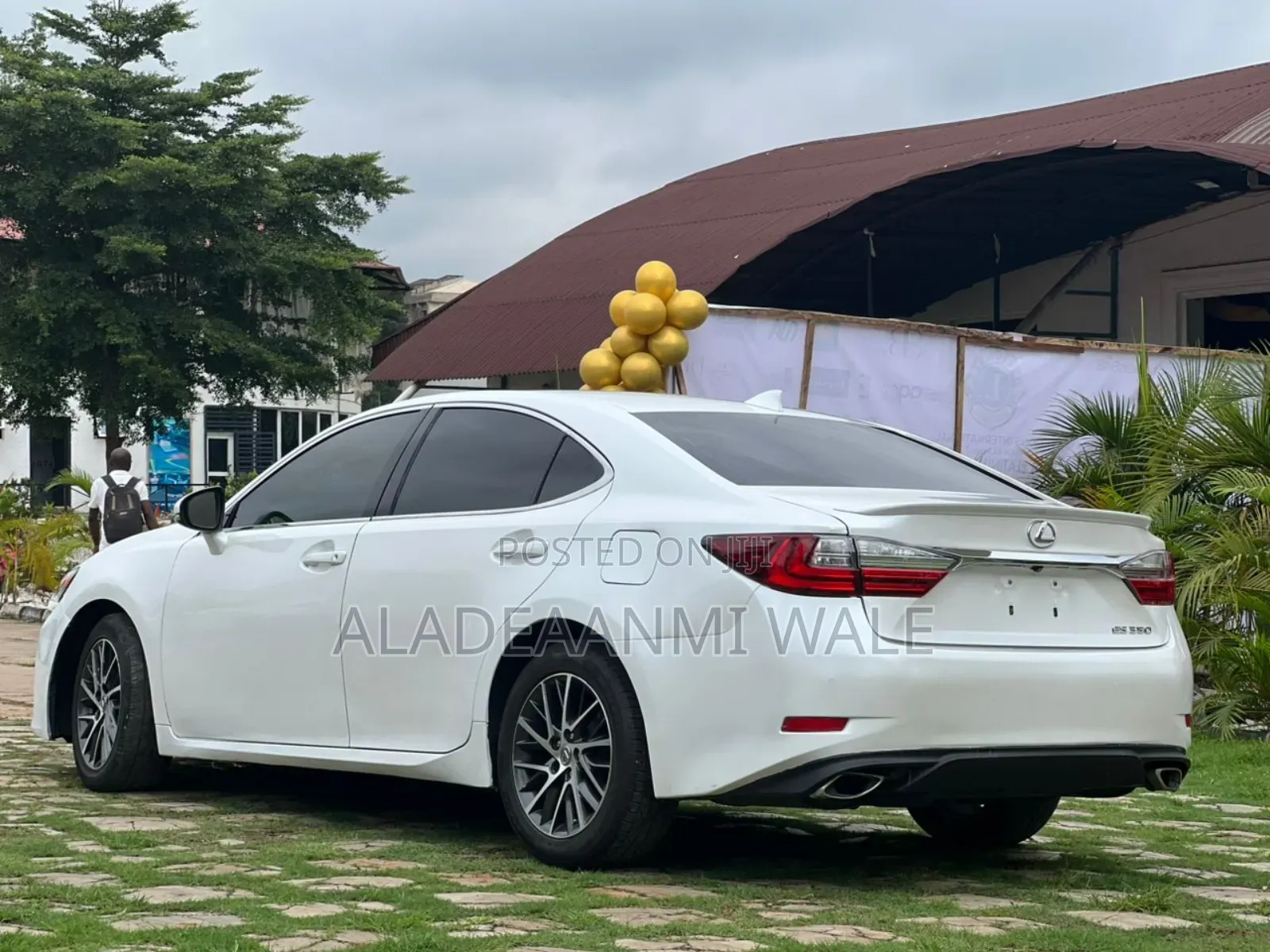 Lexus ES 350 FWD 2017 White